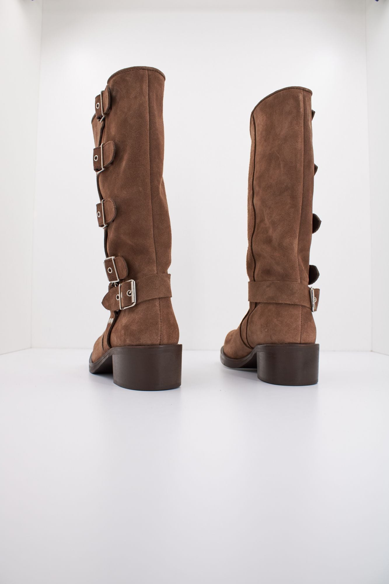 YELLOW LOLA en color MARRON (3)