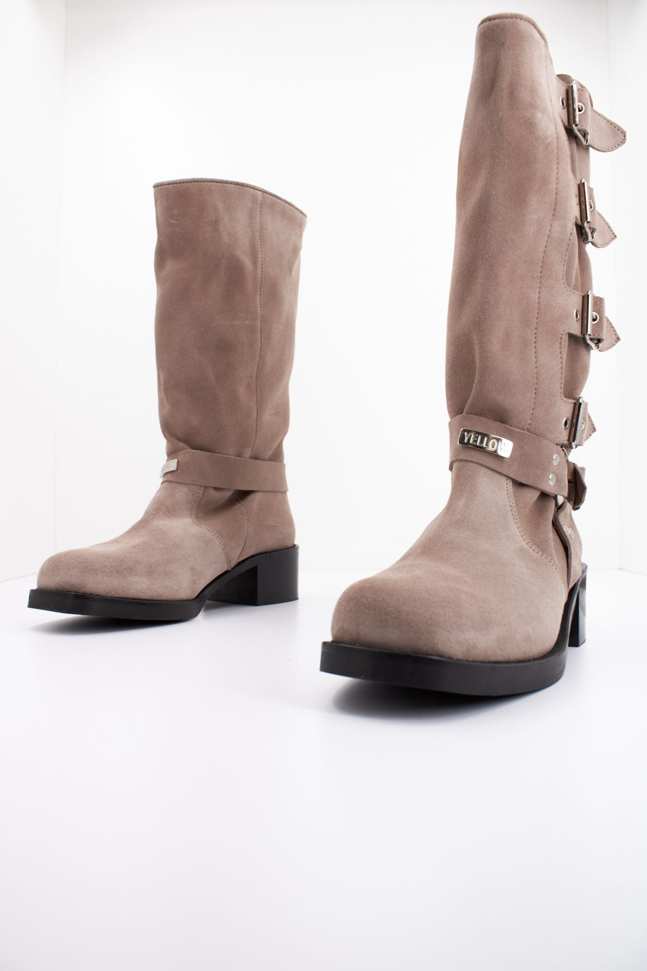 YELLOW LOLA en color GRIS (2)