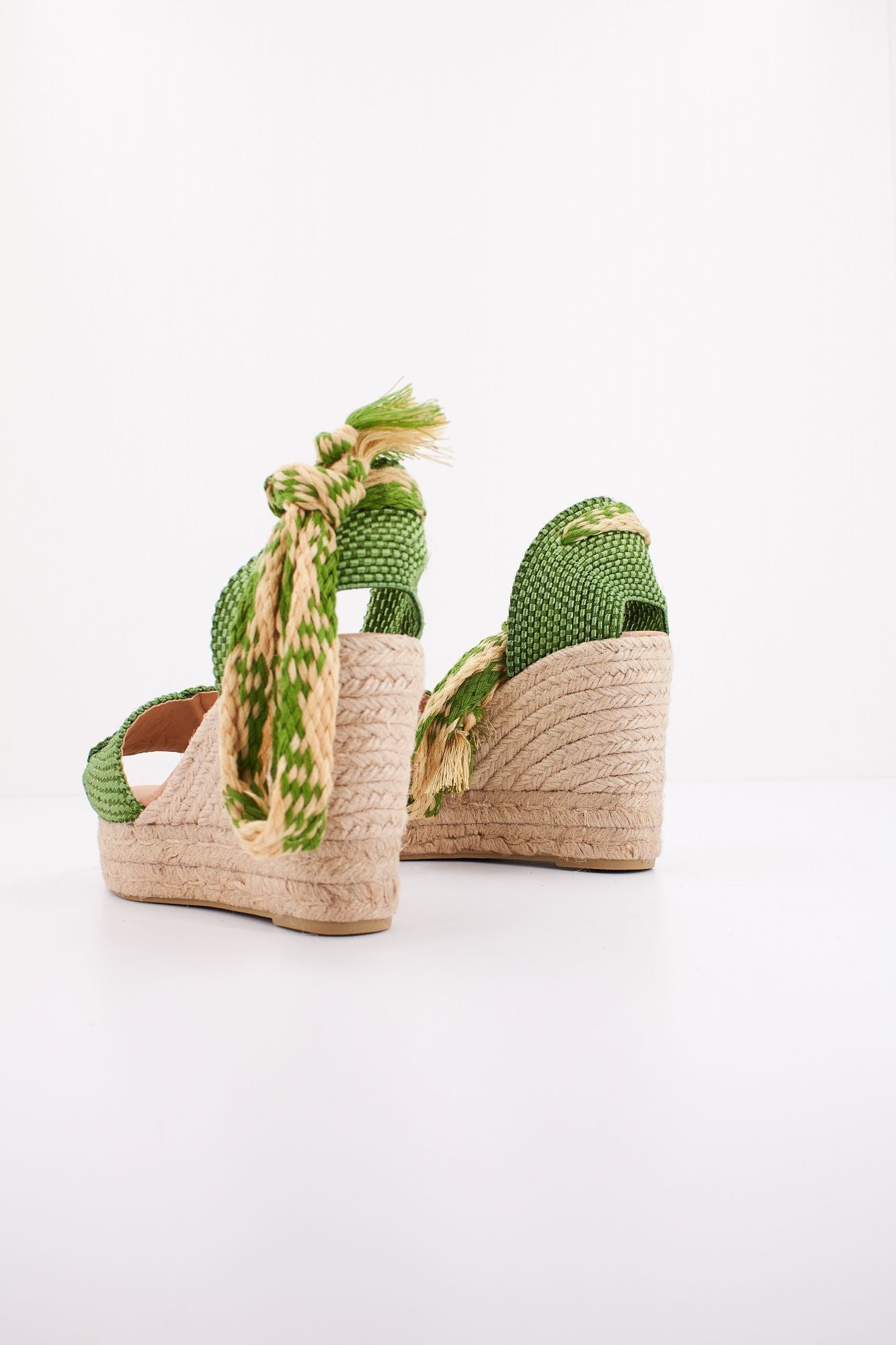 YELLOW AIDA en color VERDE (3)