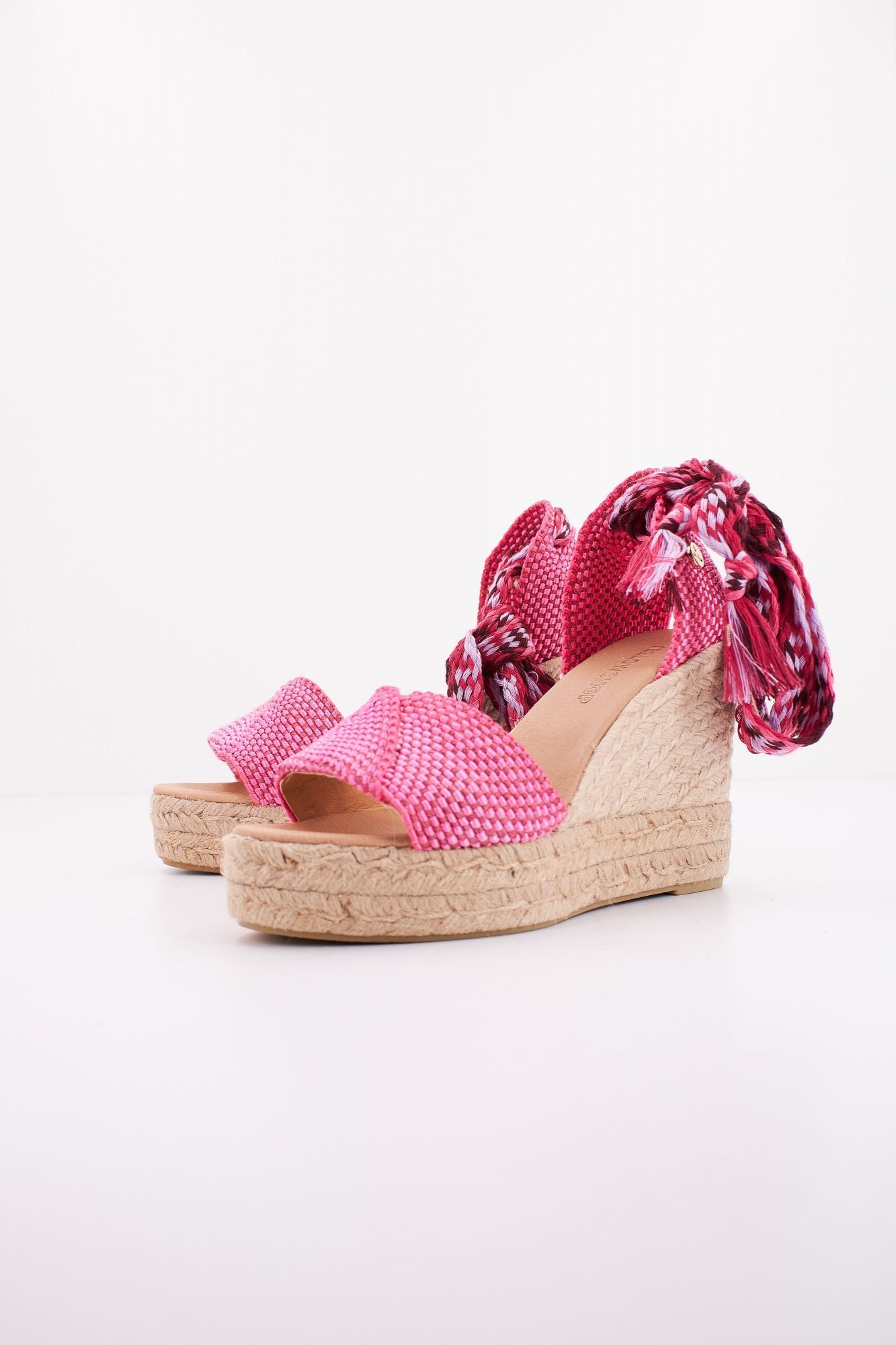 YELLOW AIDA en color ROSA (2)