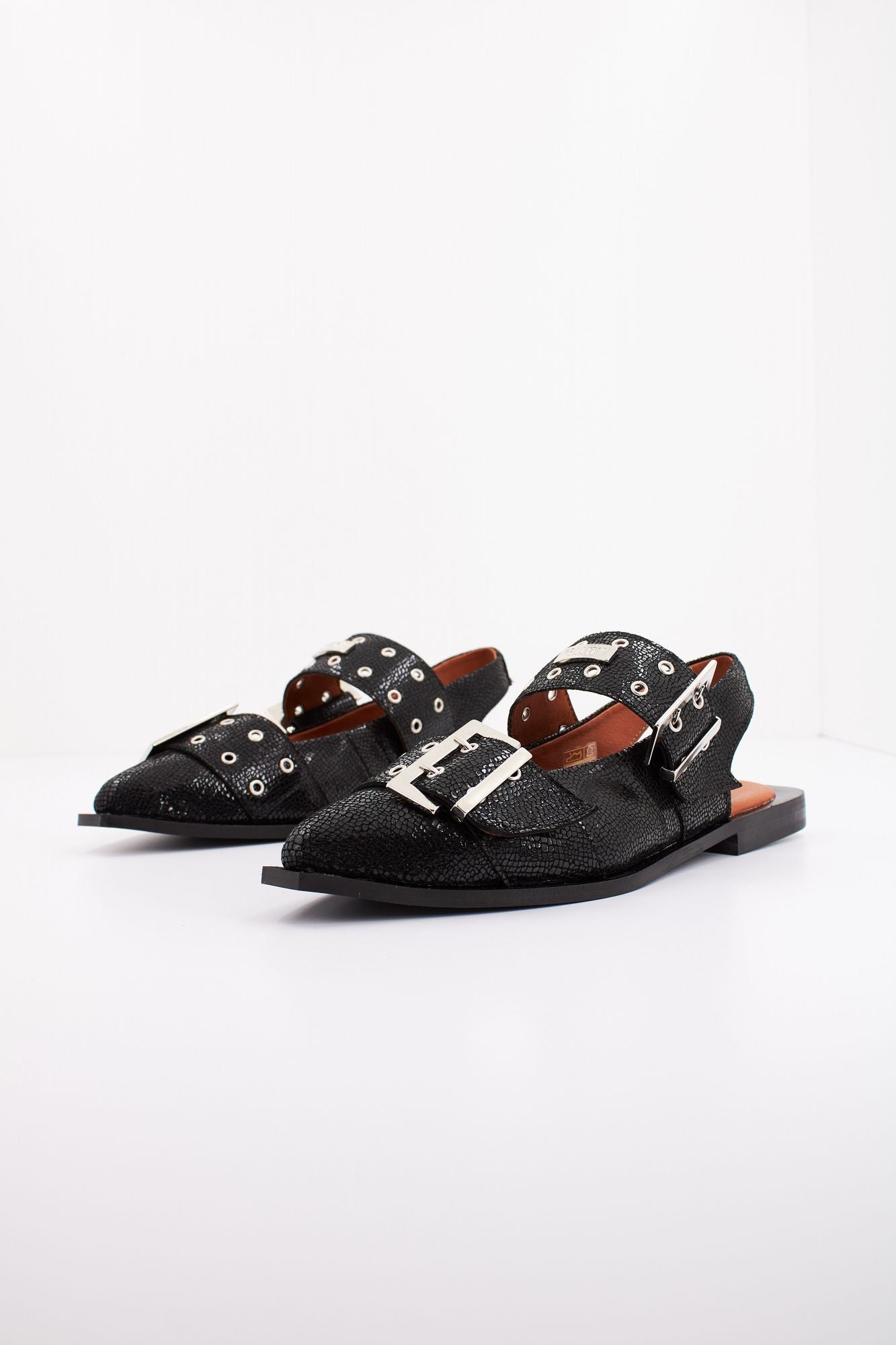 YELLOW CAROLINA en color NEGRO (2)