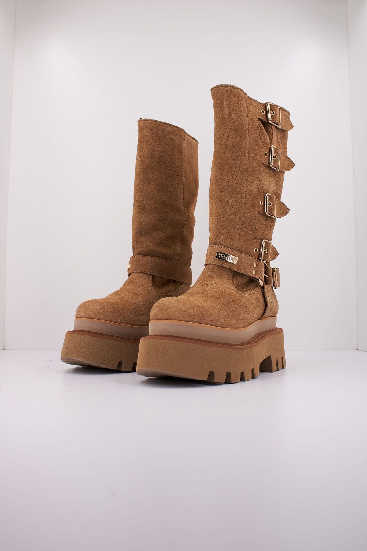 YELLOW LOLA XL 8508Y en color MARRON CLARO (2)