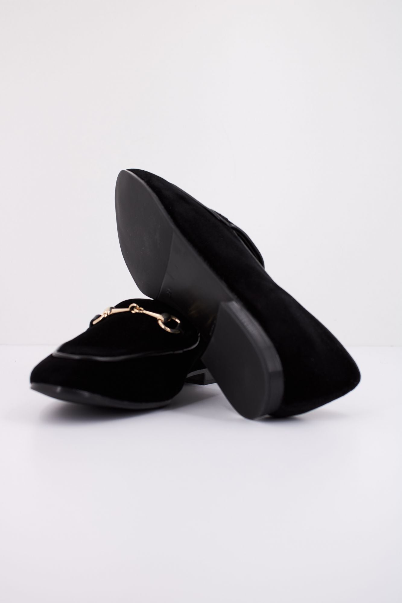 YELLOW PE en color NEGRO (5)