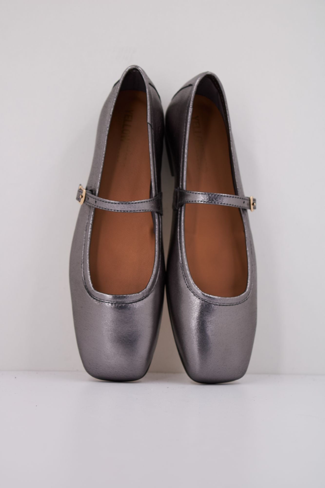 YELLOW RITA en color PLATA (3)