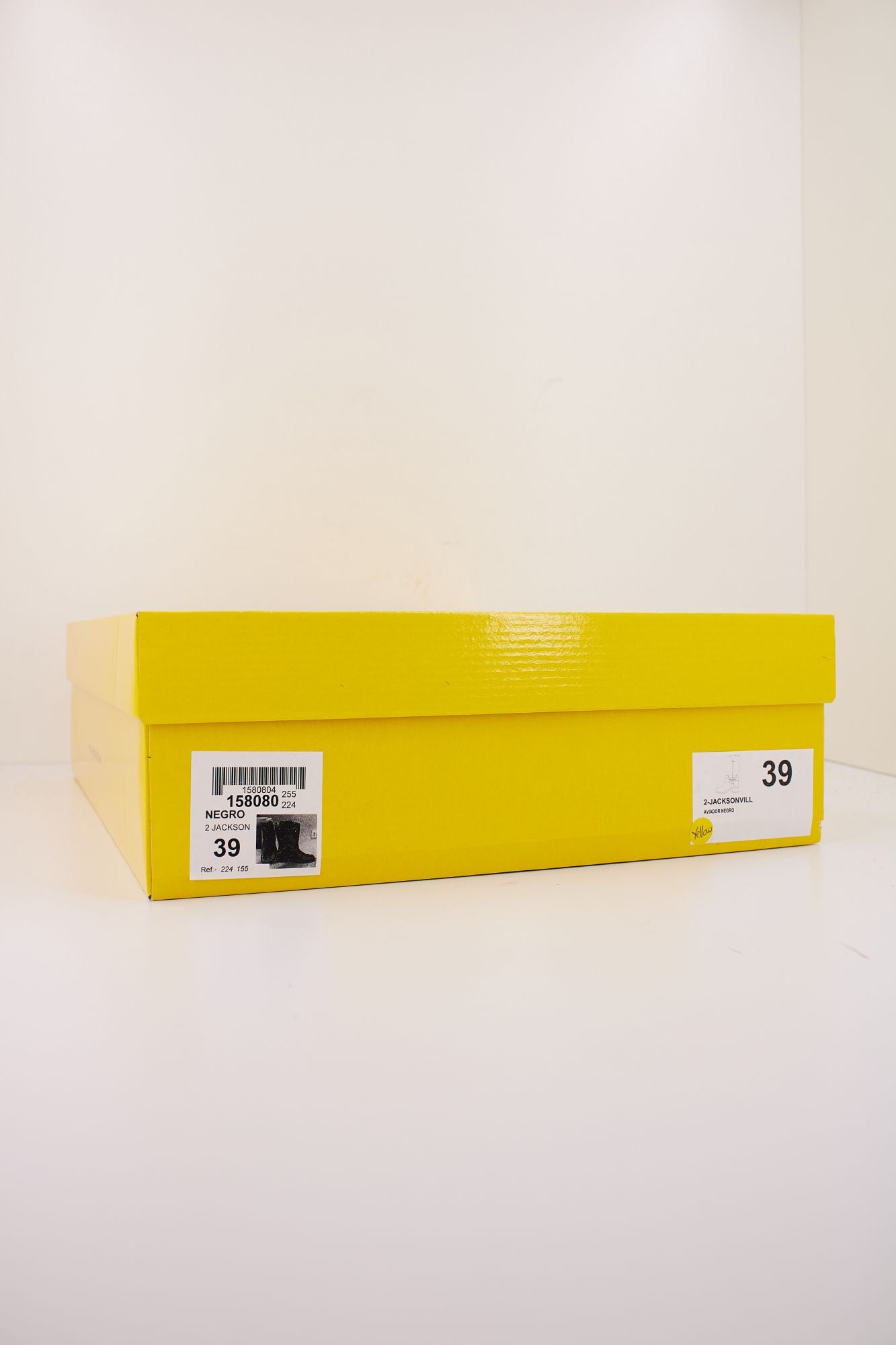 YELLOW  en color NEGRO (6)