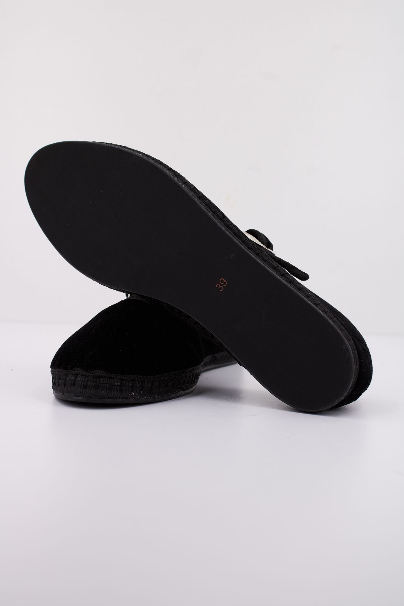 YELLOW ROSI en color NEGRO (5)