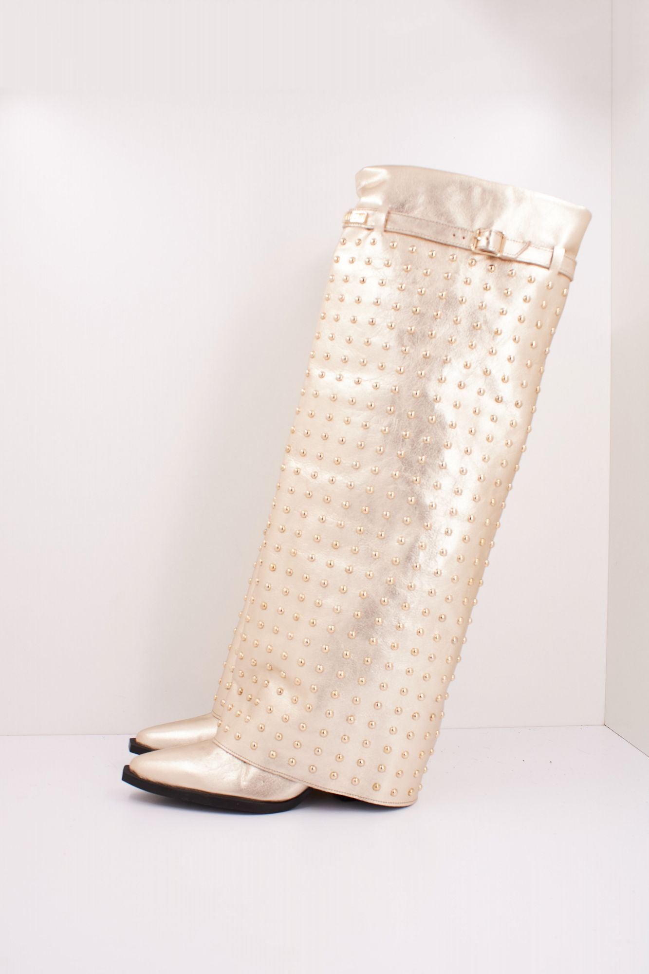 YELLOW ALBA en color ORO (1)