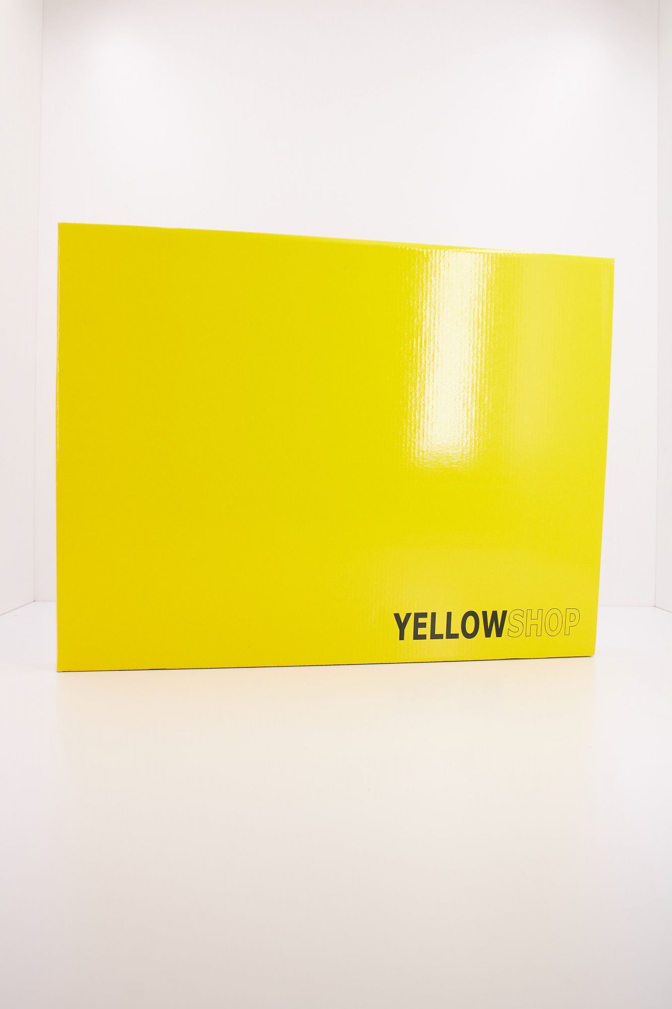 YELLOW SOFIA en color NEGRO (6)