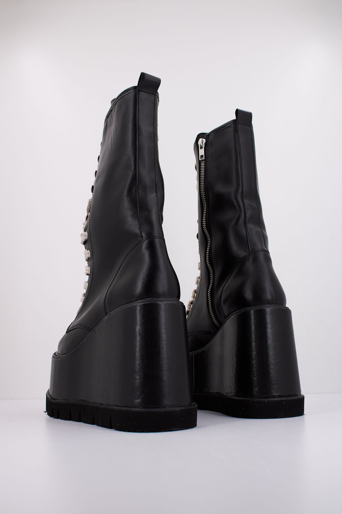 YELLOW MARTA en color NEGRO (4)