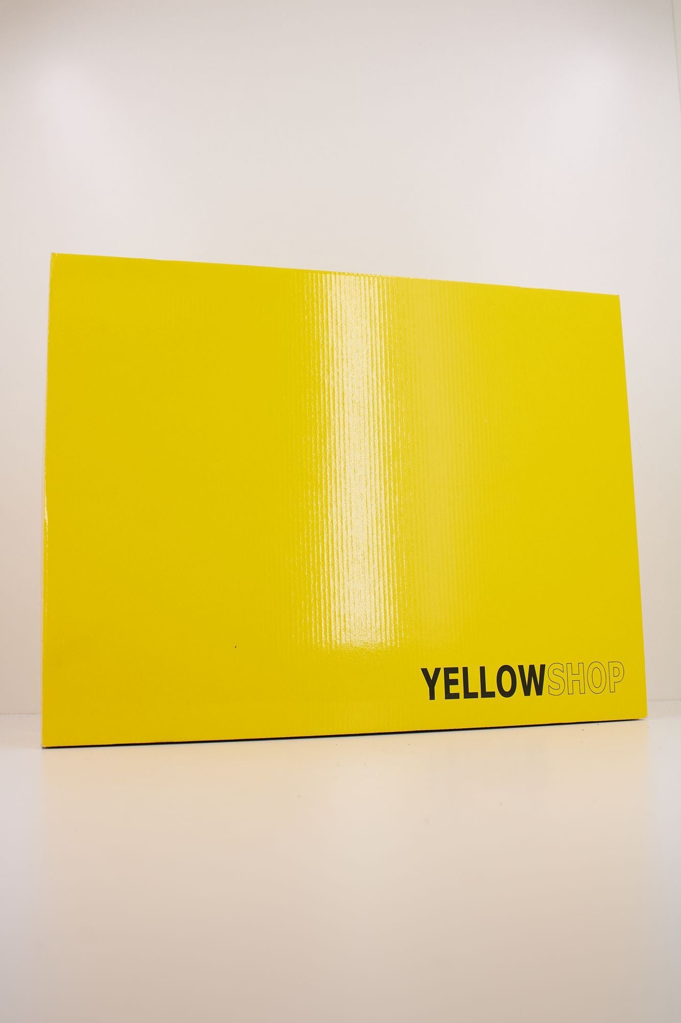 YELLOW MEL en color NEGRO (6)