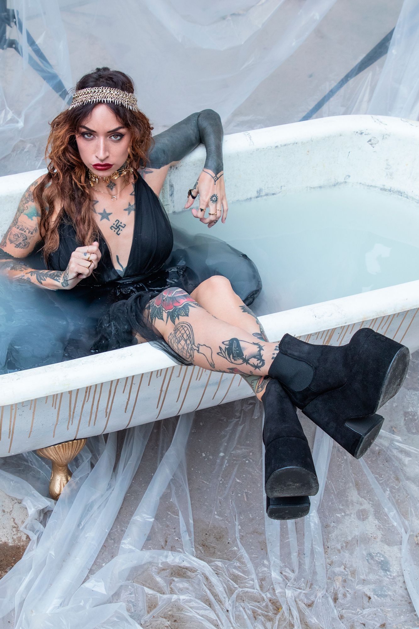 YELLOW ANALGÉSICA en color NEGRO (1)