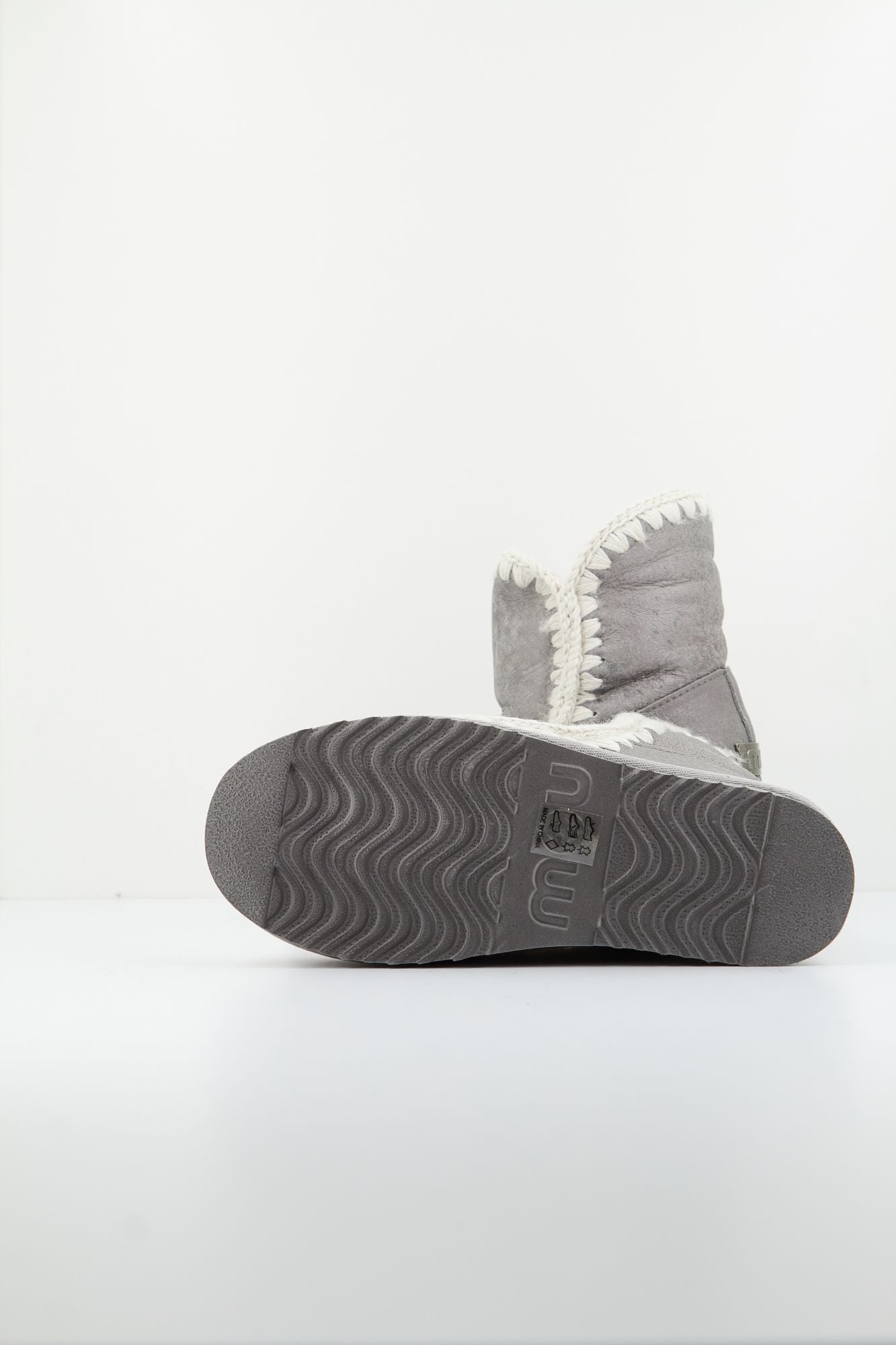 MOU FW121000C en color GRIS (4)