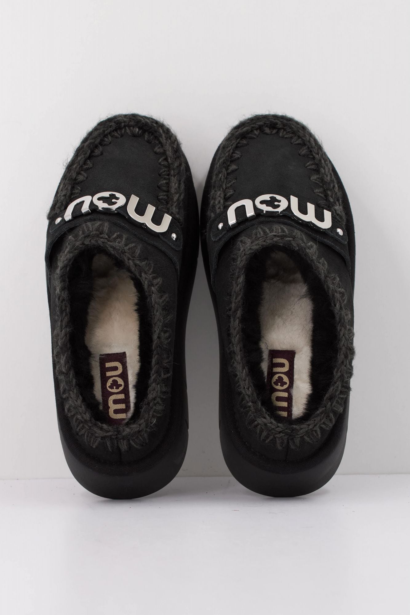 MOU BOUNCE CLOG METAL LOGO en color NEGRO (3)