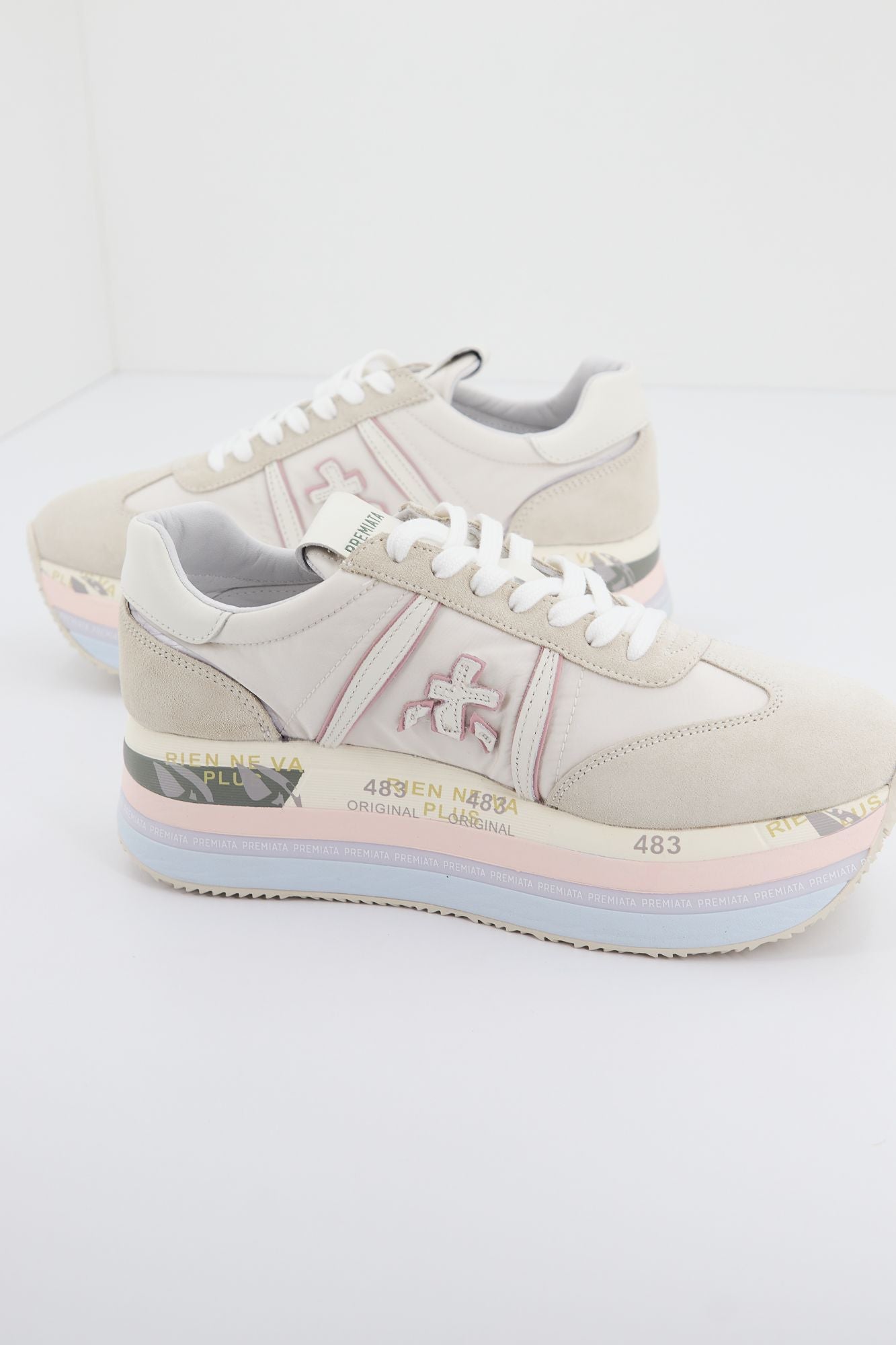 PREMIATA BETH 6234  en color BEIS (4)