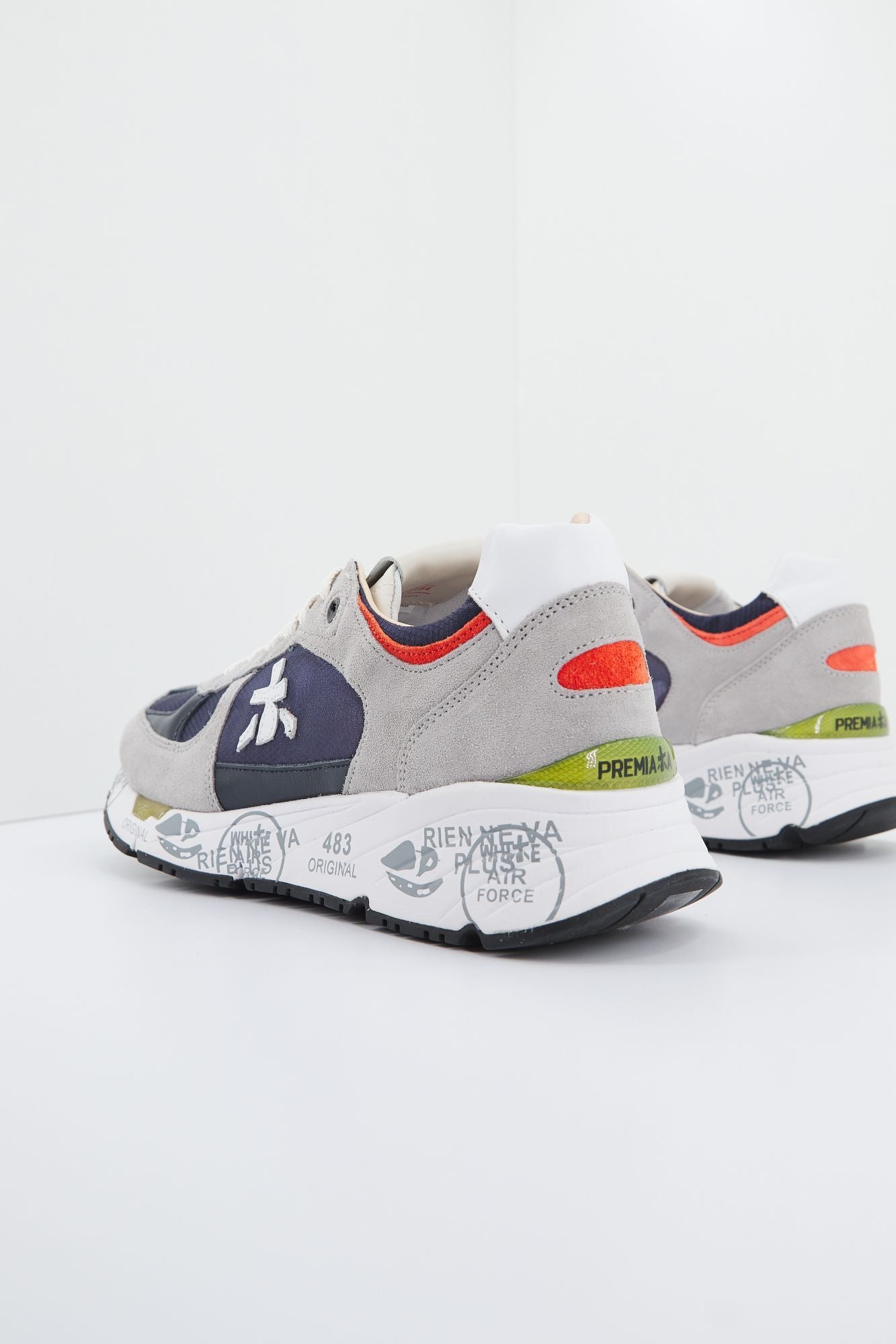 PREMIATA MASE 6154  en color GRIS (2)