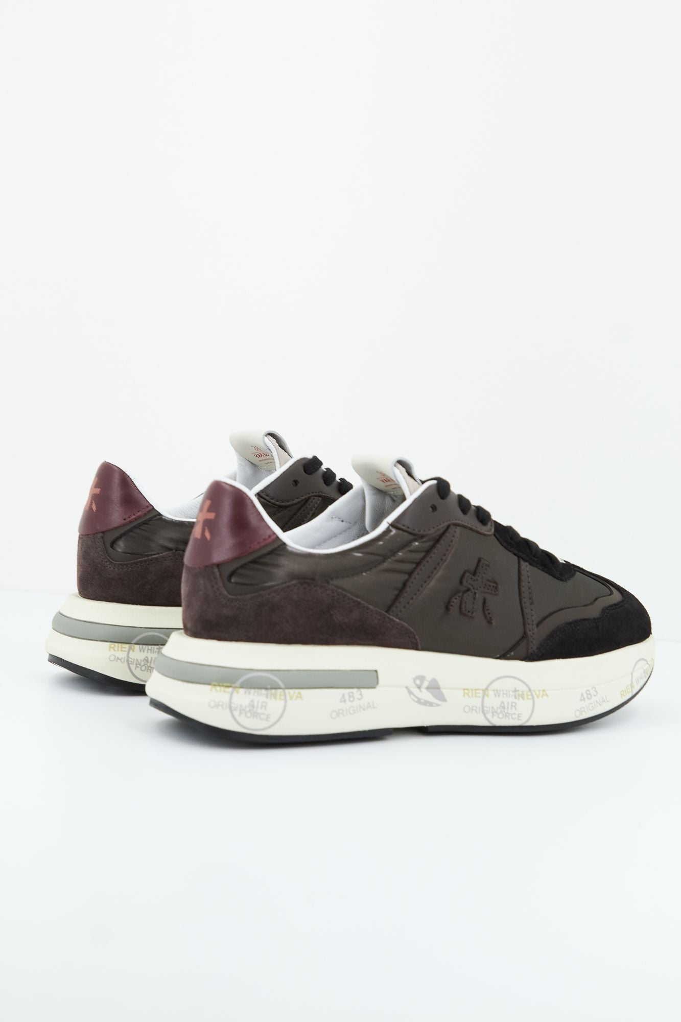 PREMIATA CASSIE  en color MARRON (2)