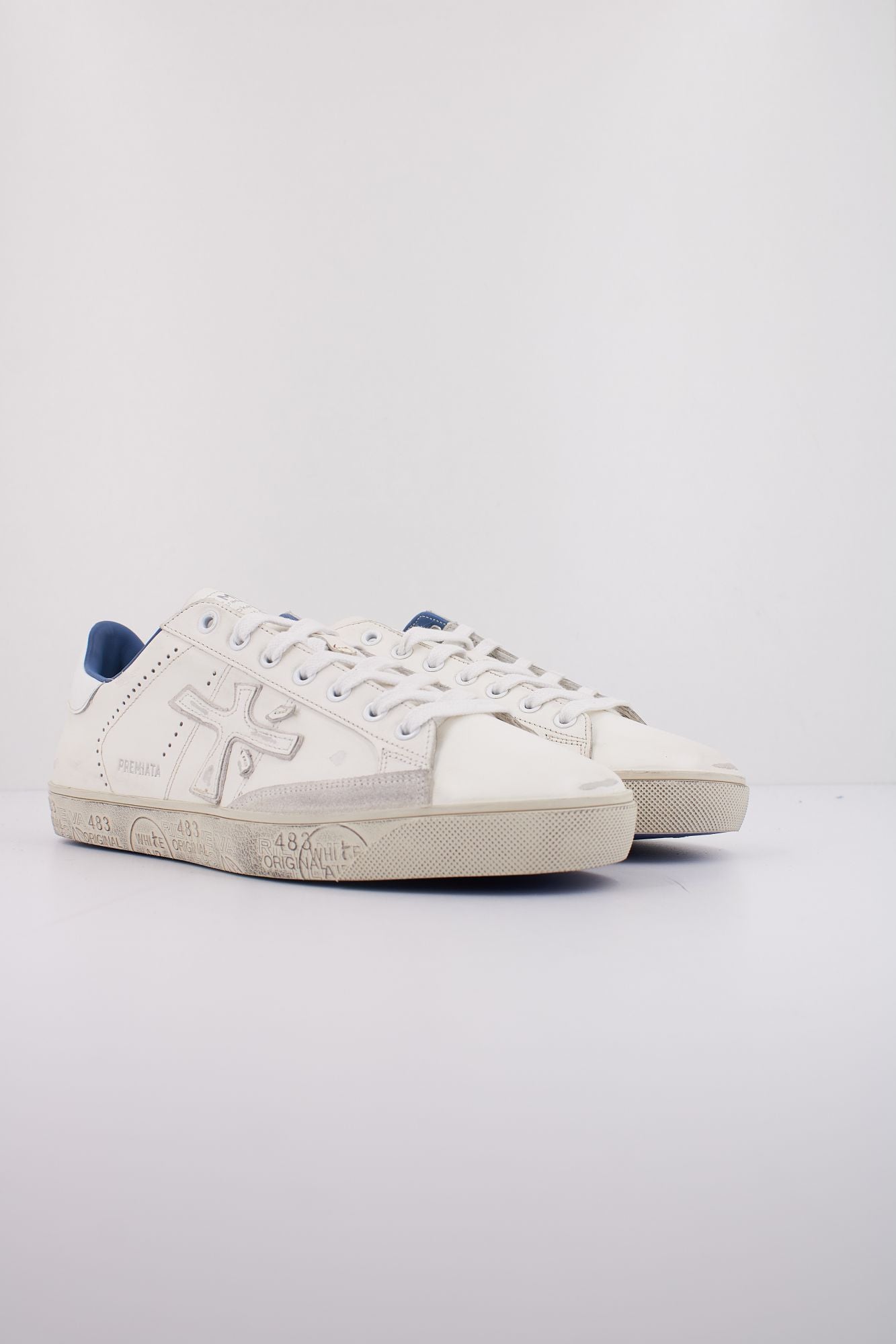 PREMIATA STEVEN en color BLANCO (2)