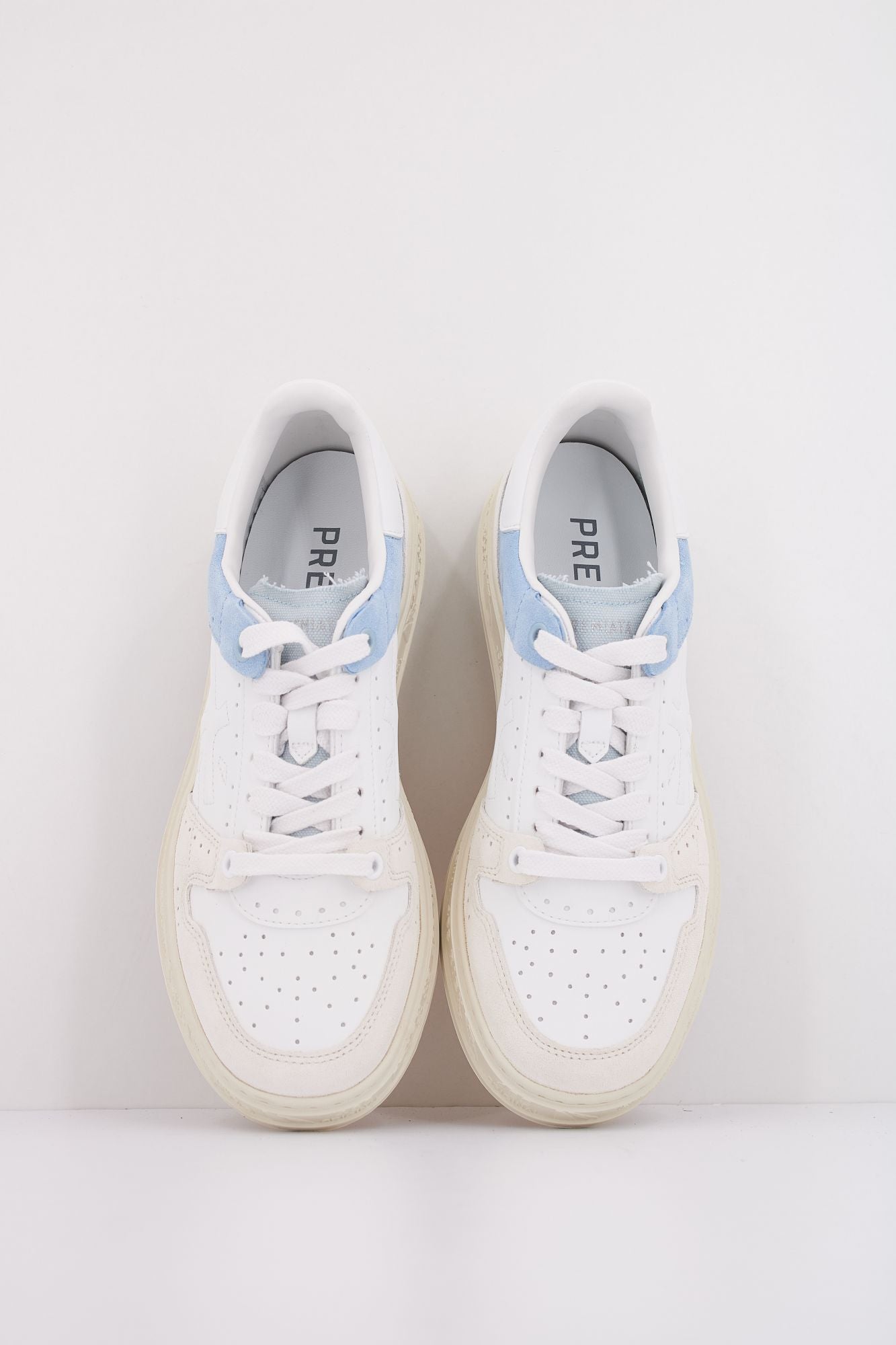 PREMIATA QUIIND en color BLANCO (3)