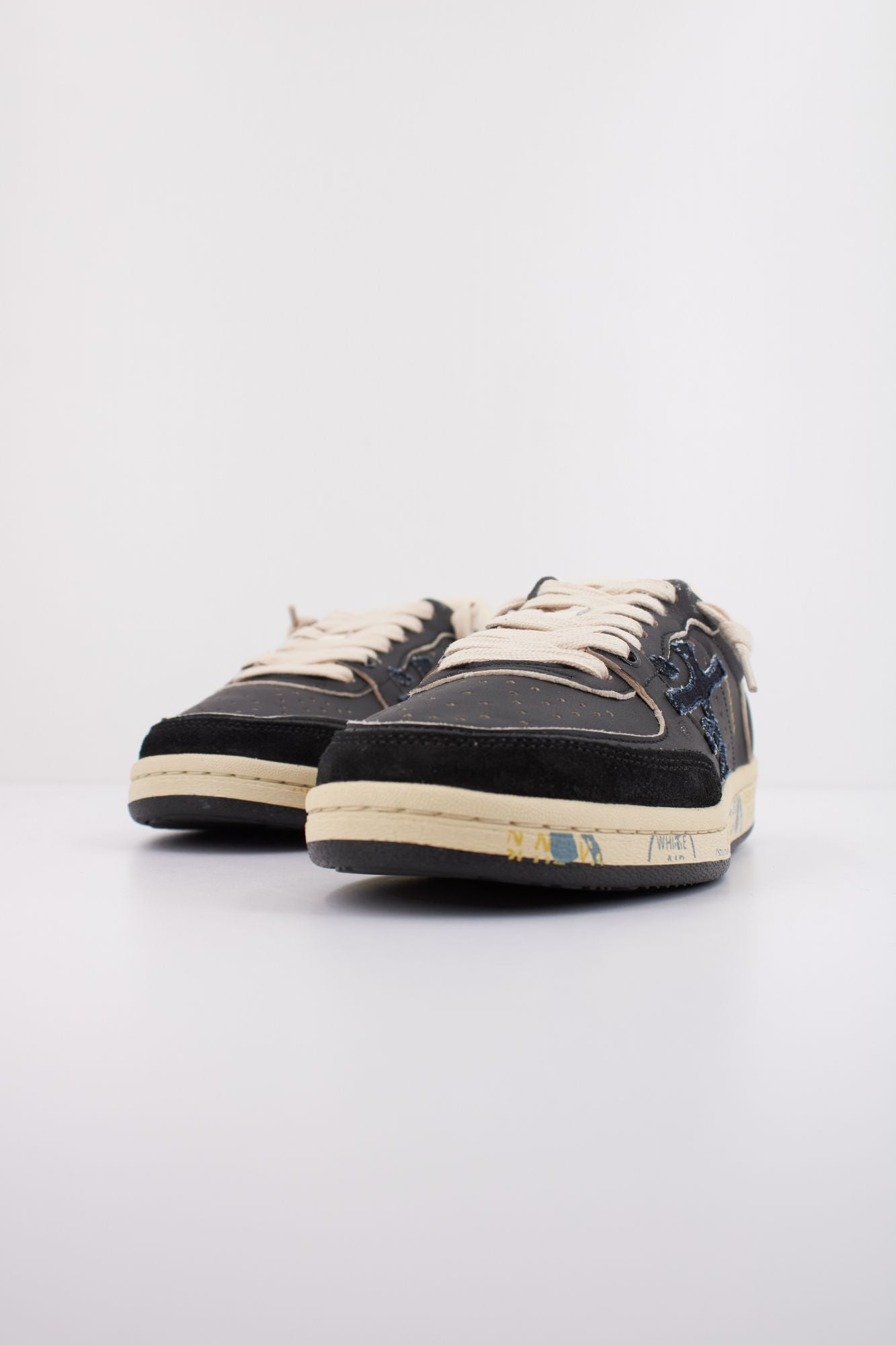 PREMIATA BSKTCLAD 6924  en color NEGRO (2)
