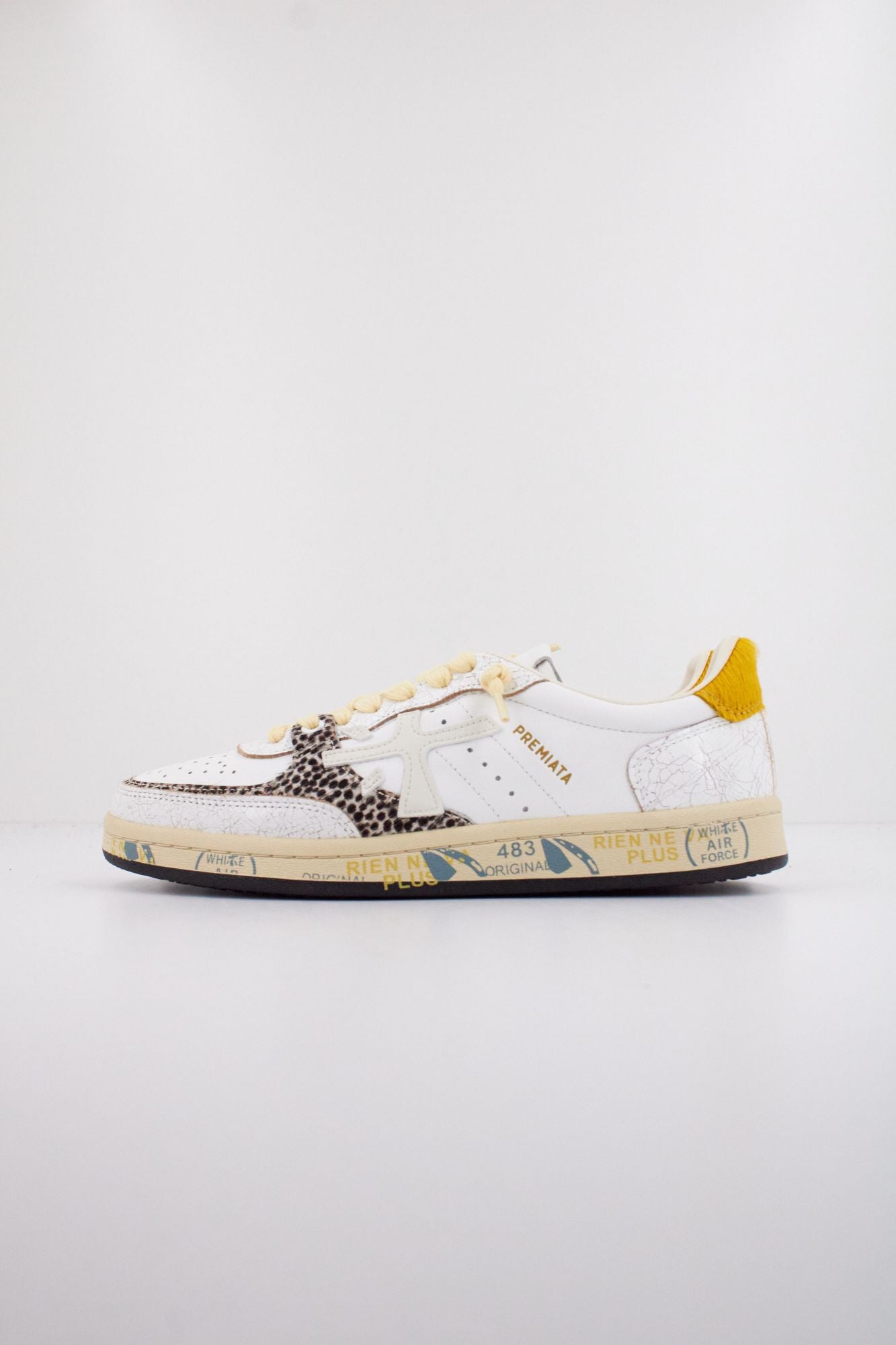 PREMIATA BSKTCLAD 7667 en color BLANCO (1)