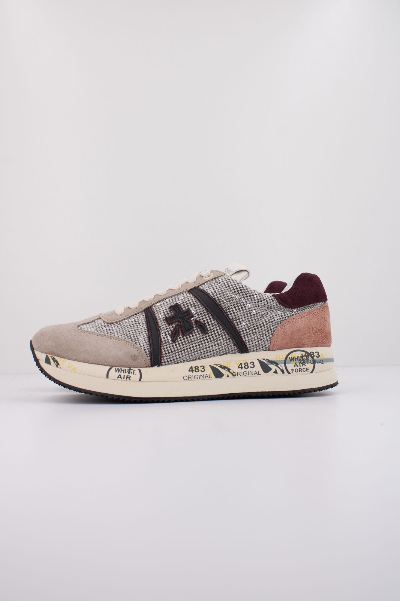 PREMIATA CONNY 7690  en color GRIS (1)