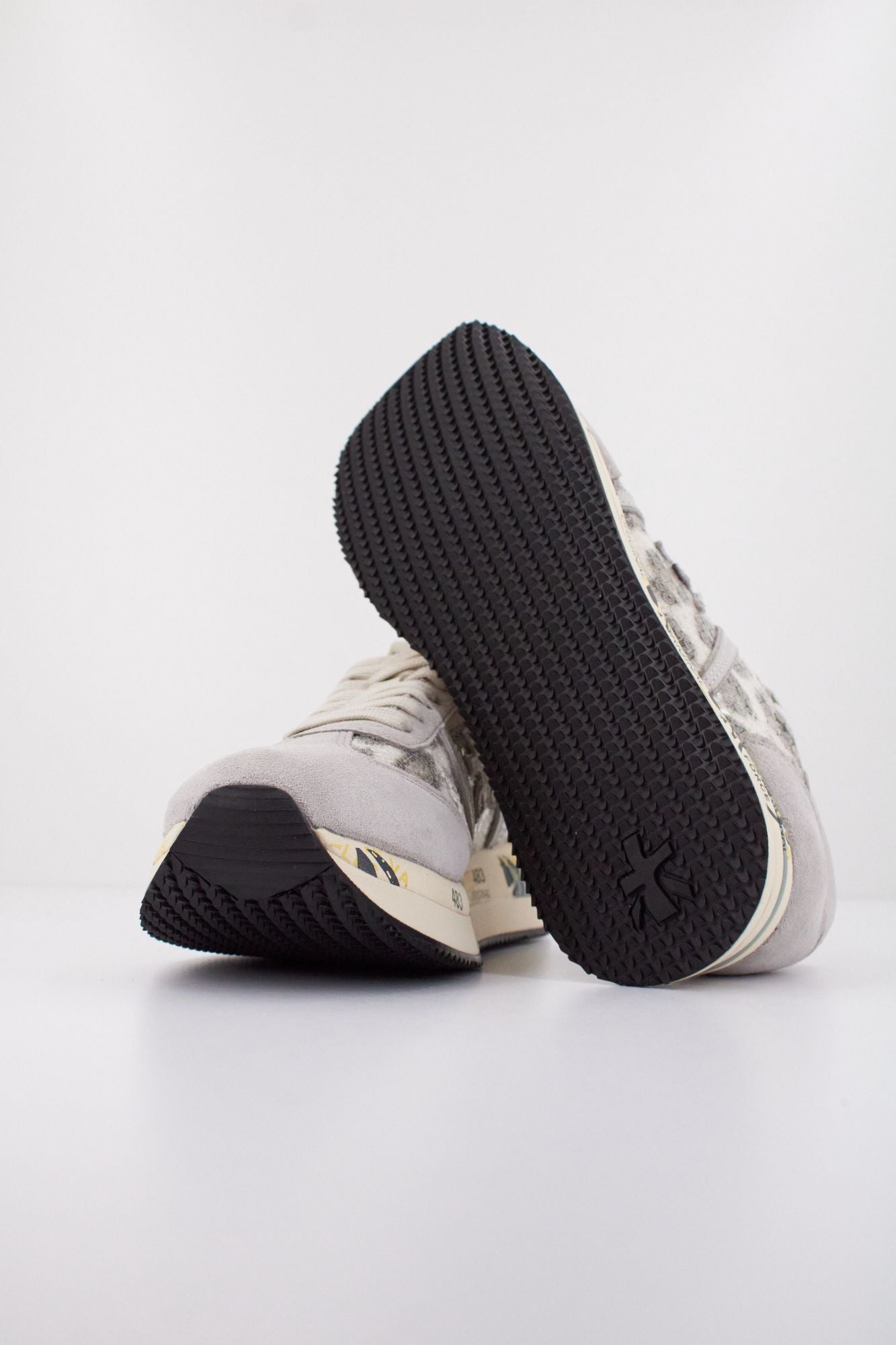 PREMIATA CONNY 7691 en color GRIS (5)