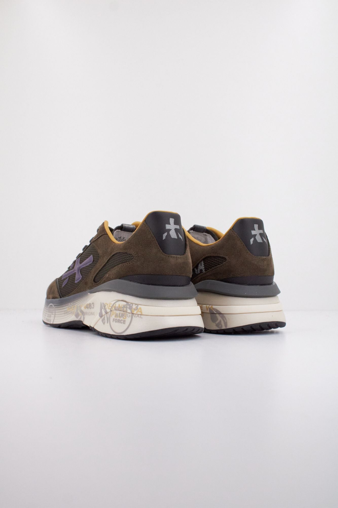 PREMIATA MOERUN en color MARRON (4)