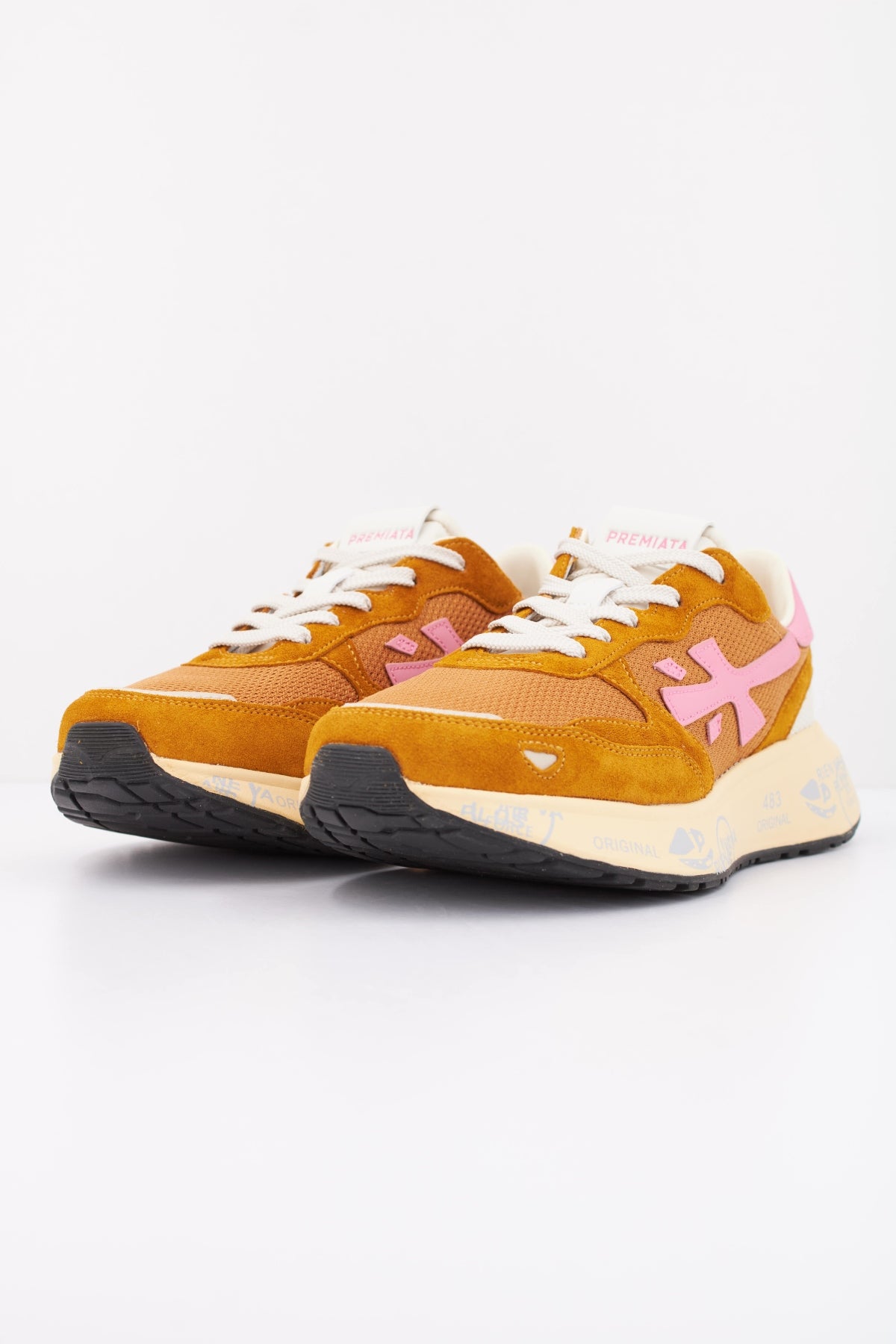 PREMIATA LAURYN  en color AMARILLO (2)