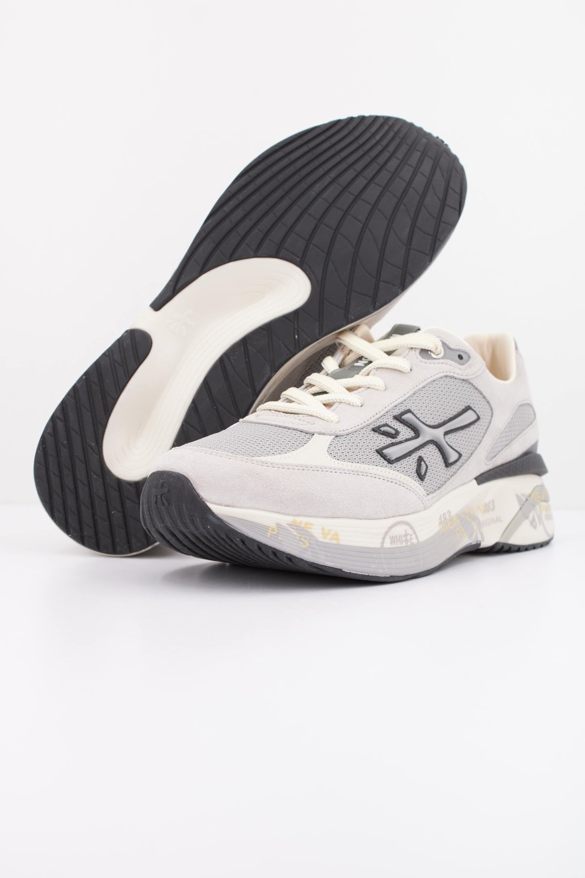 PREMIATA MOERUN en color GRIS (5)