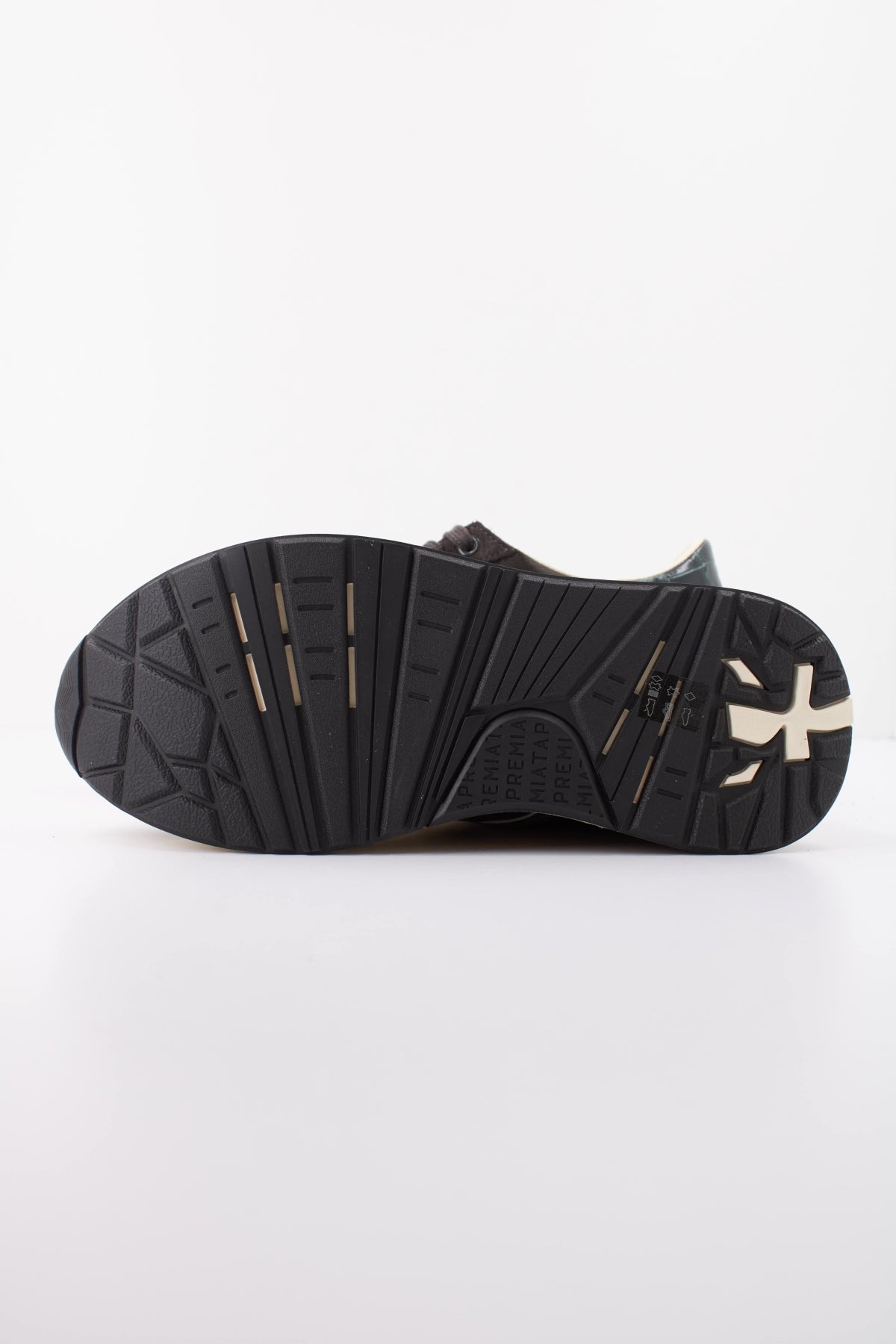 PREMIATA BETHCOIN  en color MARRON (5)