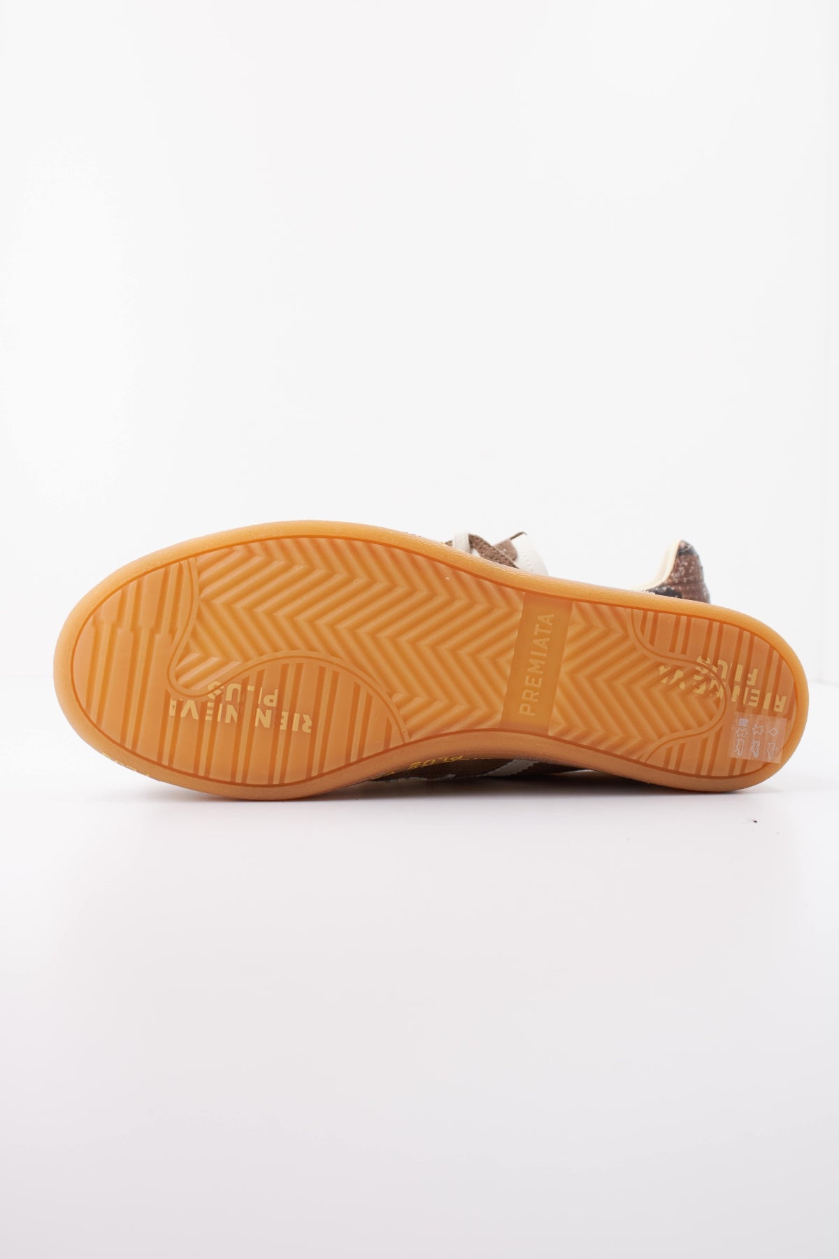 PREMIATA BONNIED en color MARRON (5)