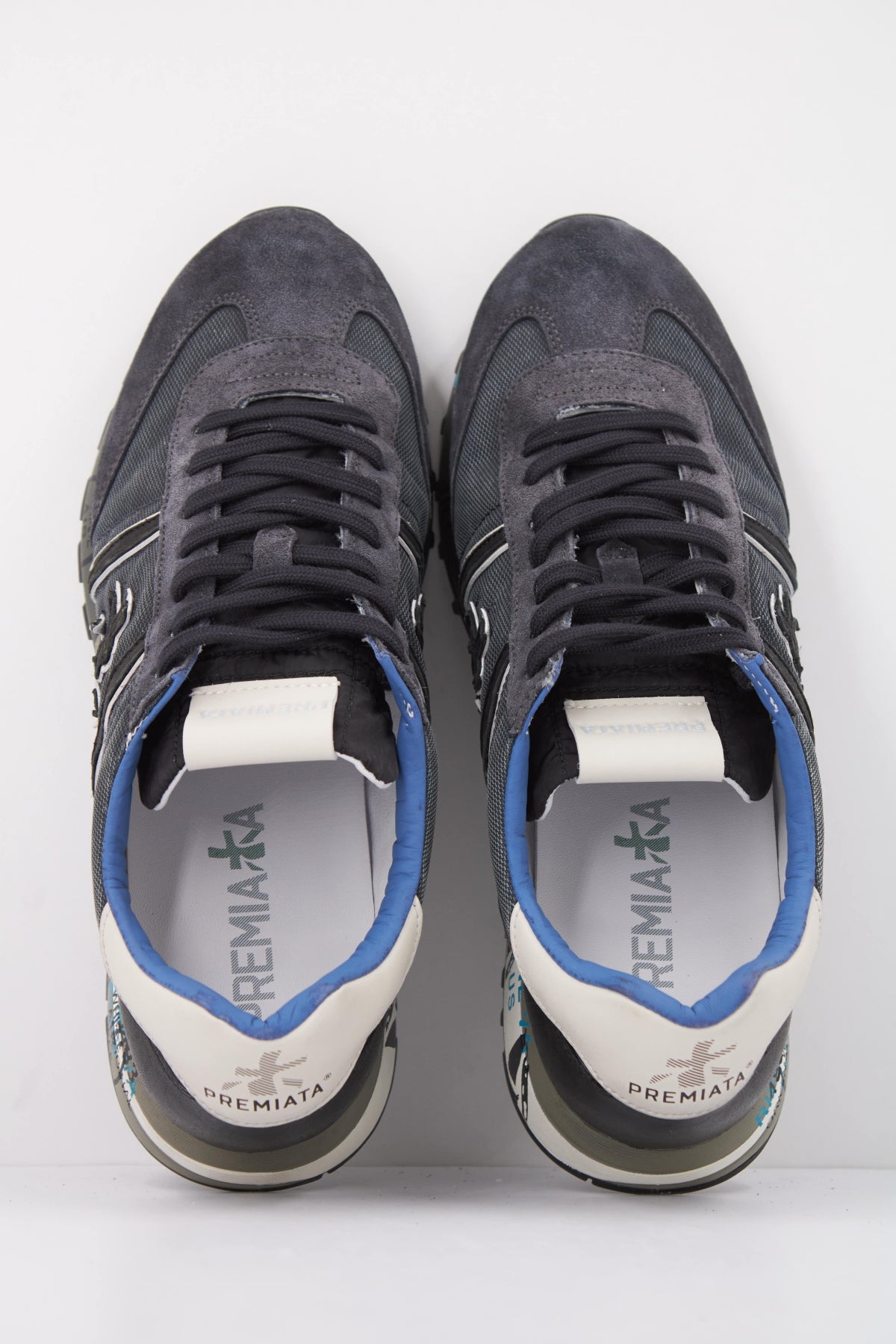 PREMIATA LUCY  en color AZUL (3)
