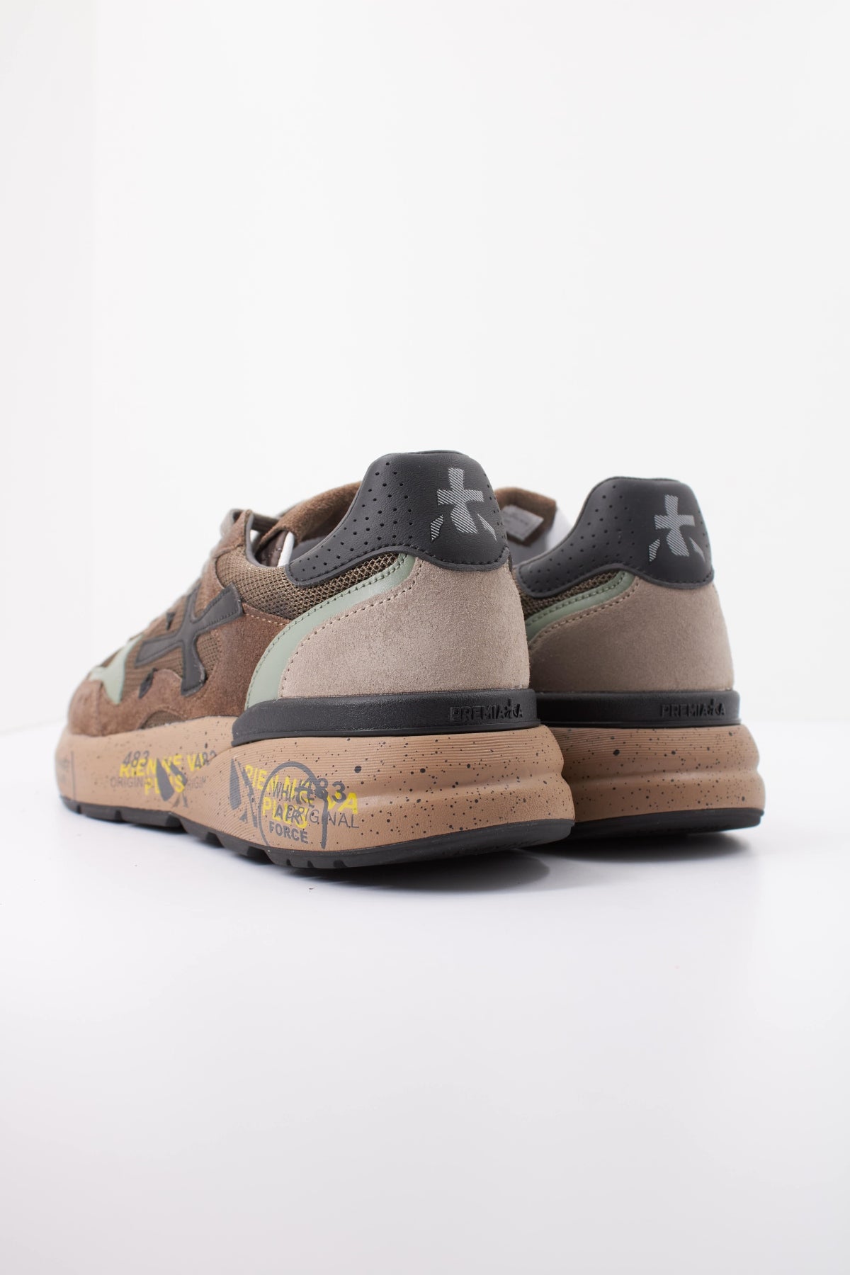PREMIATA MICK0.1  8436 en color VERDE (4)