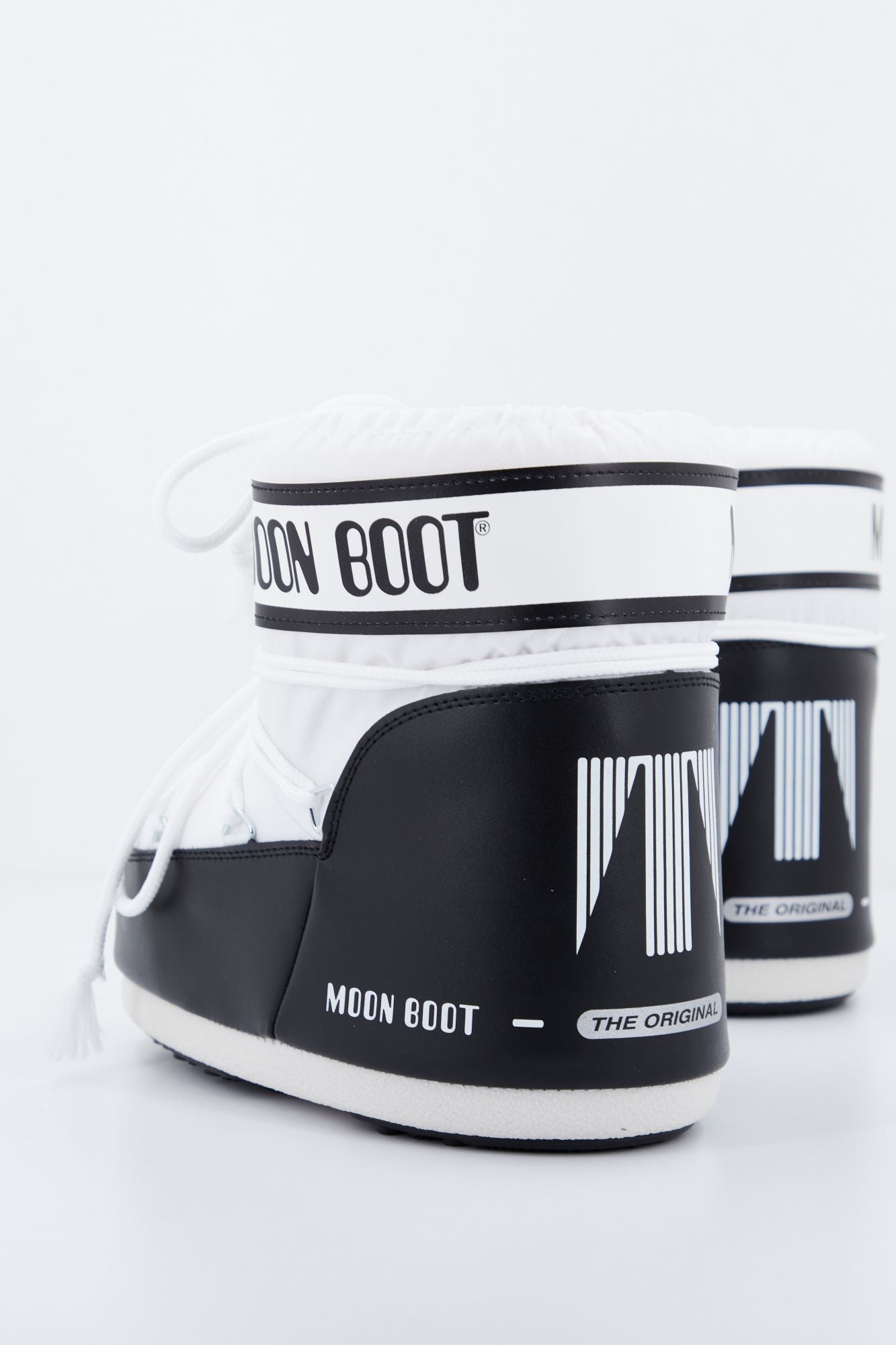 MOON BOOT 14093400 002 en color BLANCO (2)