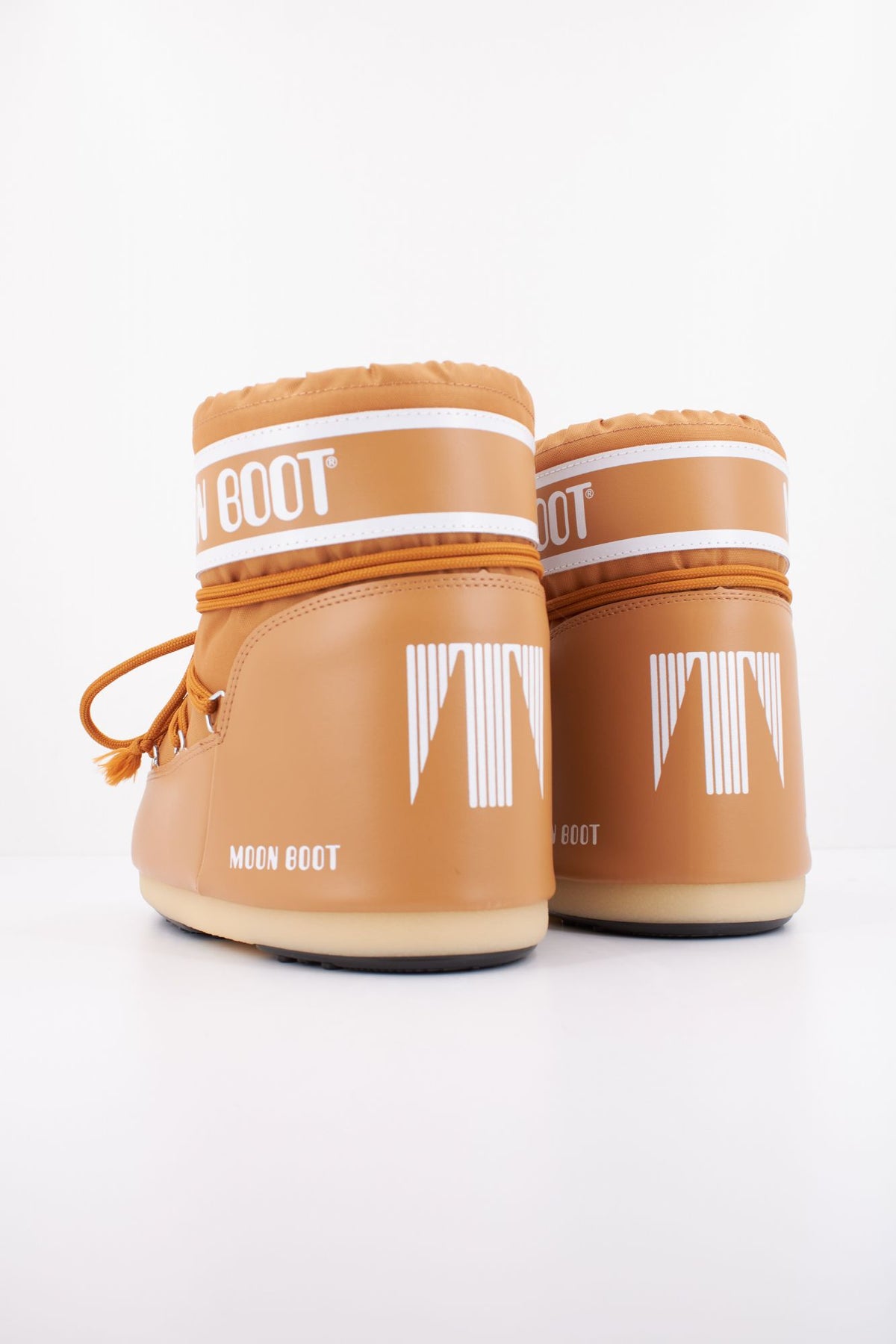 MOON BOOT ICON LOW NYLON 14093400 008 en color MARRON CLARO (4)