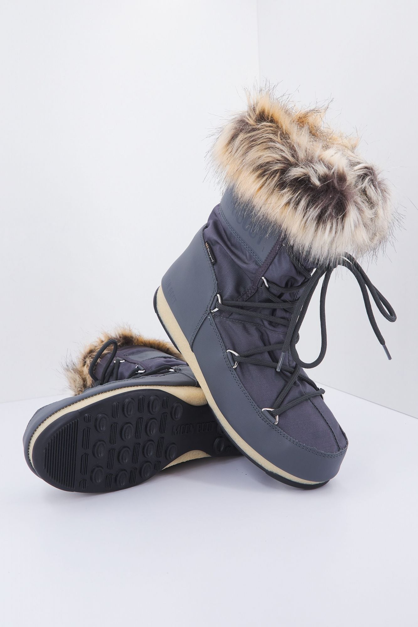 MOON BOOT 24008800 006  en color GRIS (4)