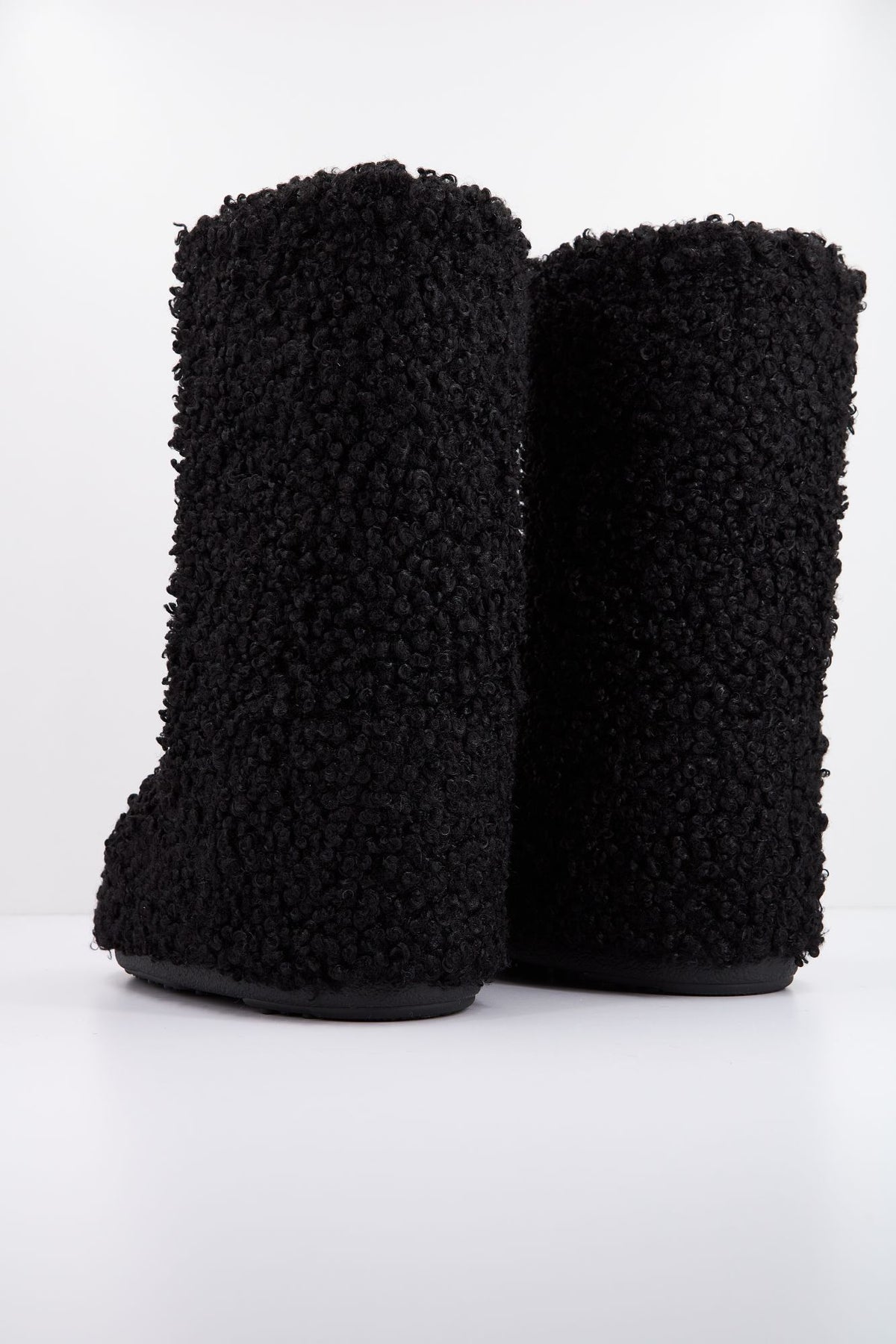 MOON BOOT ICON FAUX CURLY 14028700 001 en color NEGRO (3)