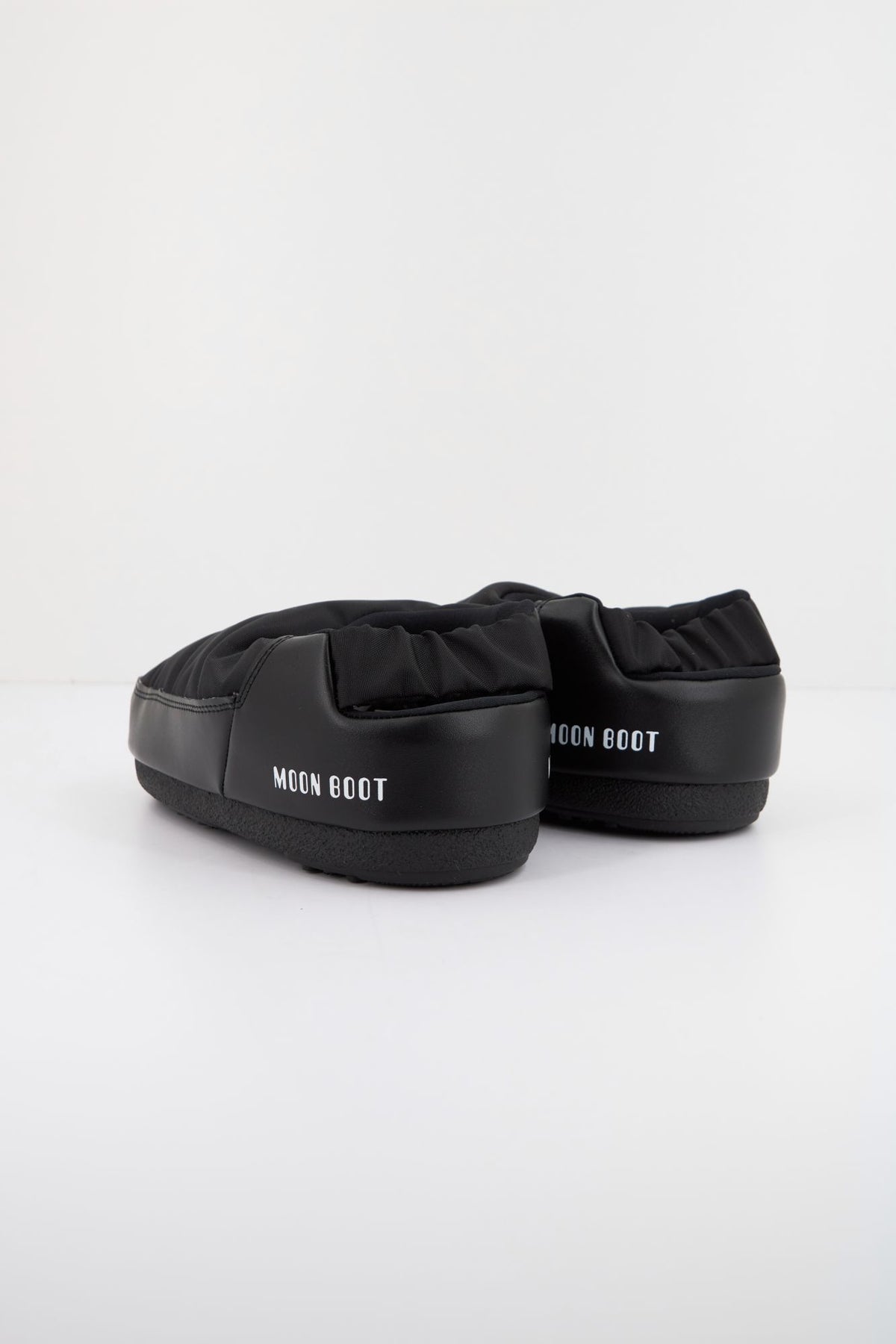 MOON BOOT SANDAL BAND NYLON 14601400 001 en color NEGRO (3)