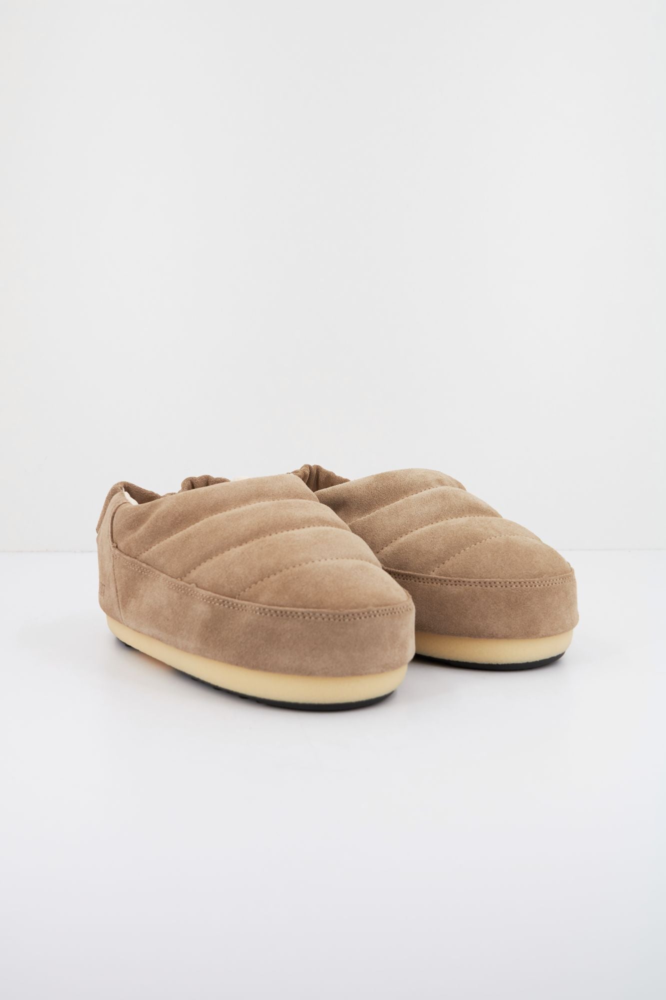 MOON BOOT MB SANDAL BAND SUEDE en color BEIS (2)