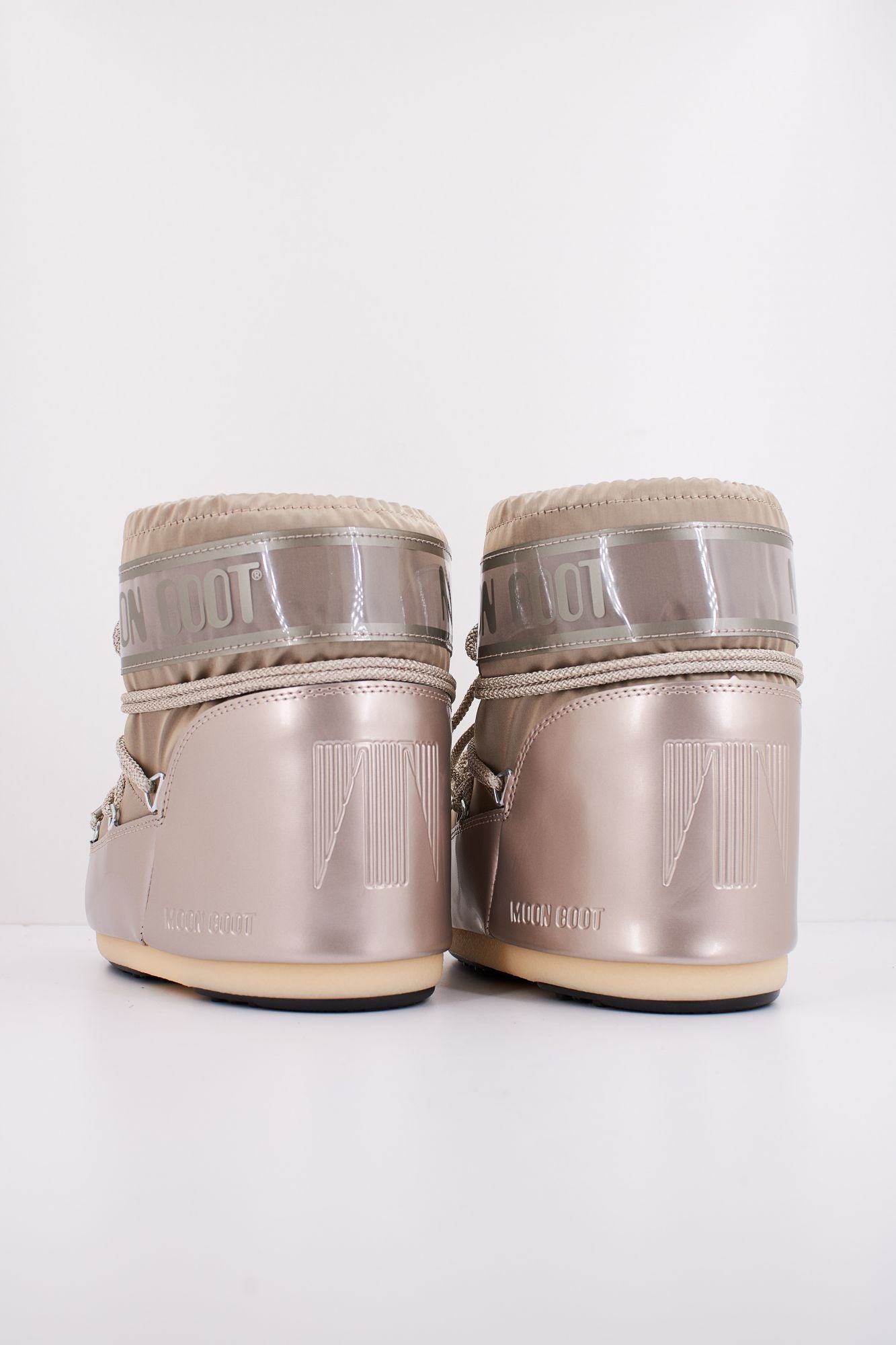 MOON BOOT  MB ICON LOW GLANC en color BRONCE (4)