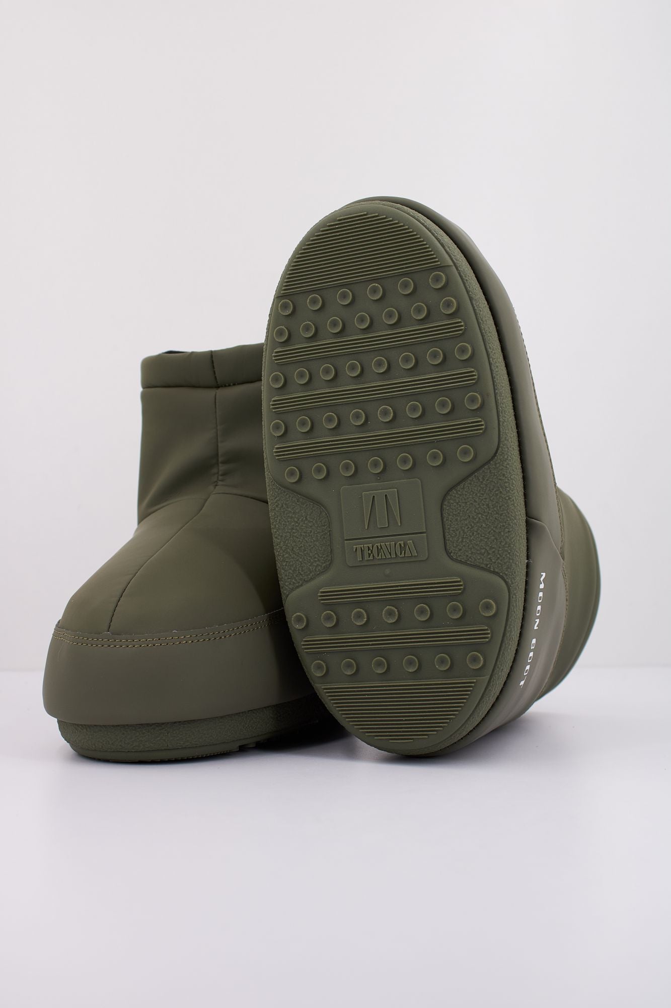 MOON BOOT MB ICON LOW NOLAC en color VERDE (5)