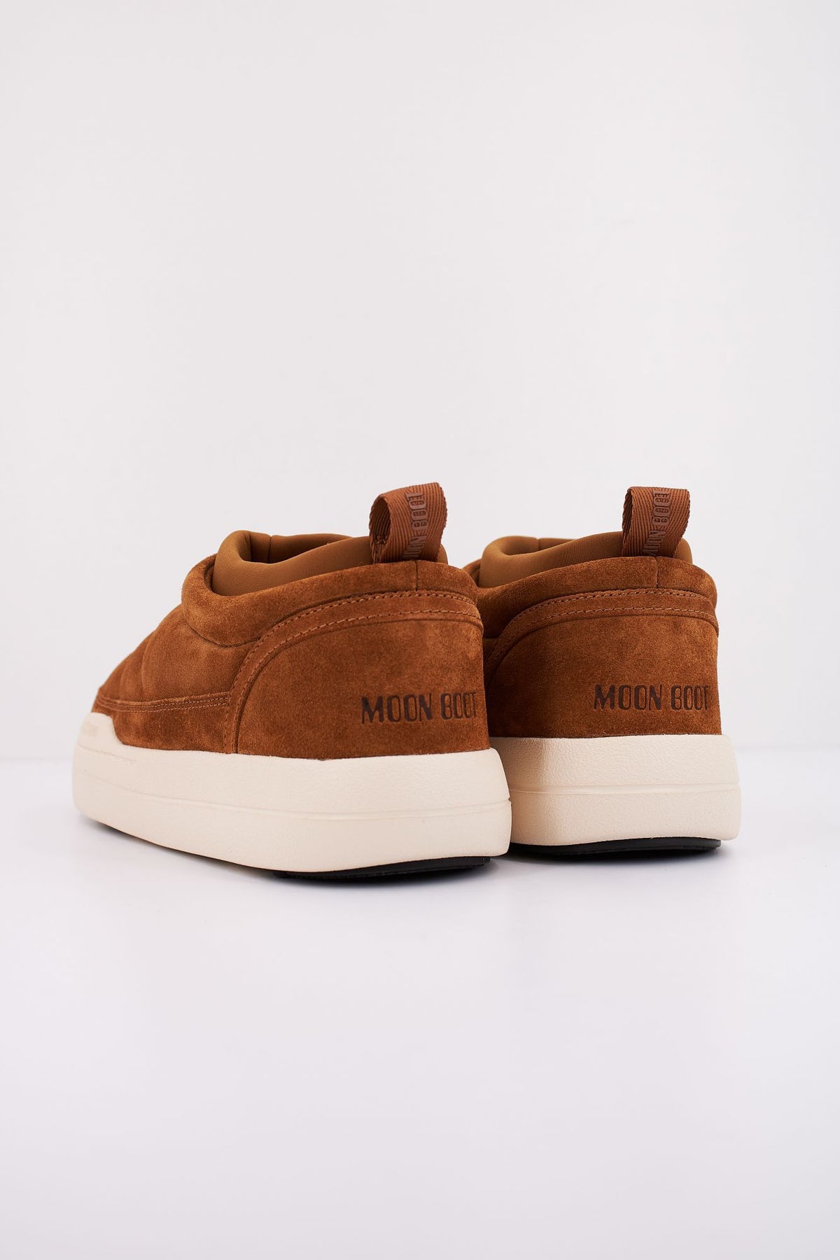 MOON BOOT PARK SOFT SUEDE 24700200 008 en color MARRON (4)