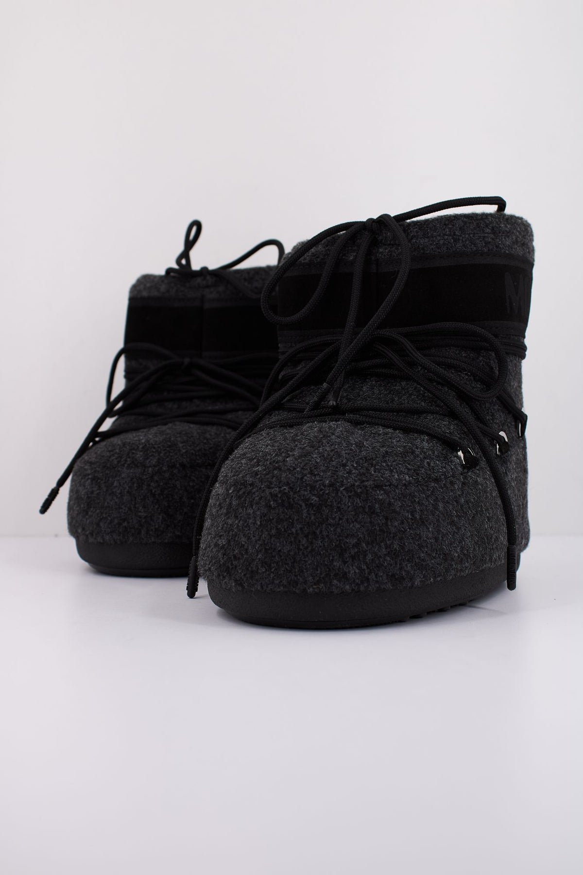 MOON BOOT ICON LOW FELT 14095900 003 en color NEGRO (2)