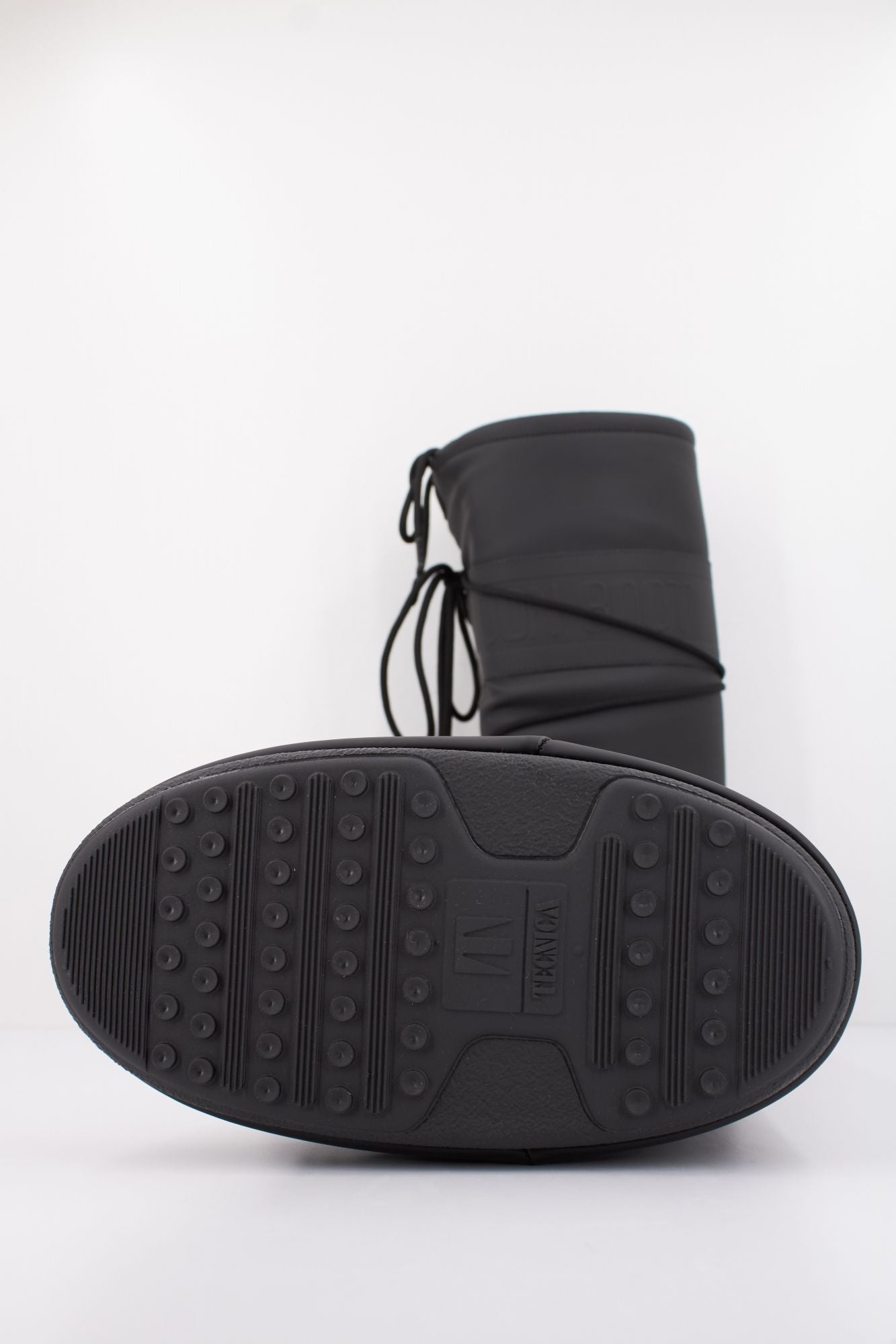 MOON BOOT MB ICON RUBBER en color NEGRO (5)