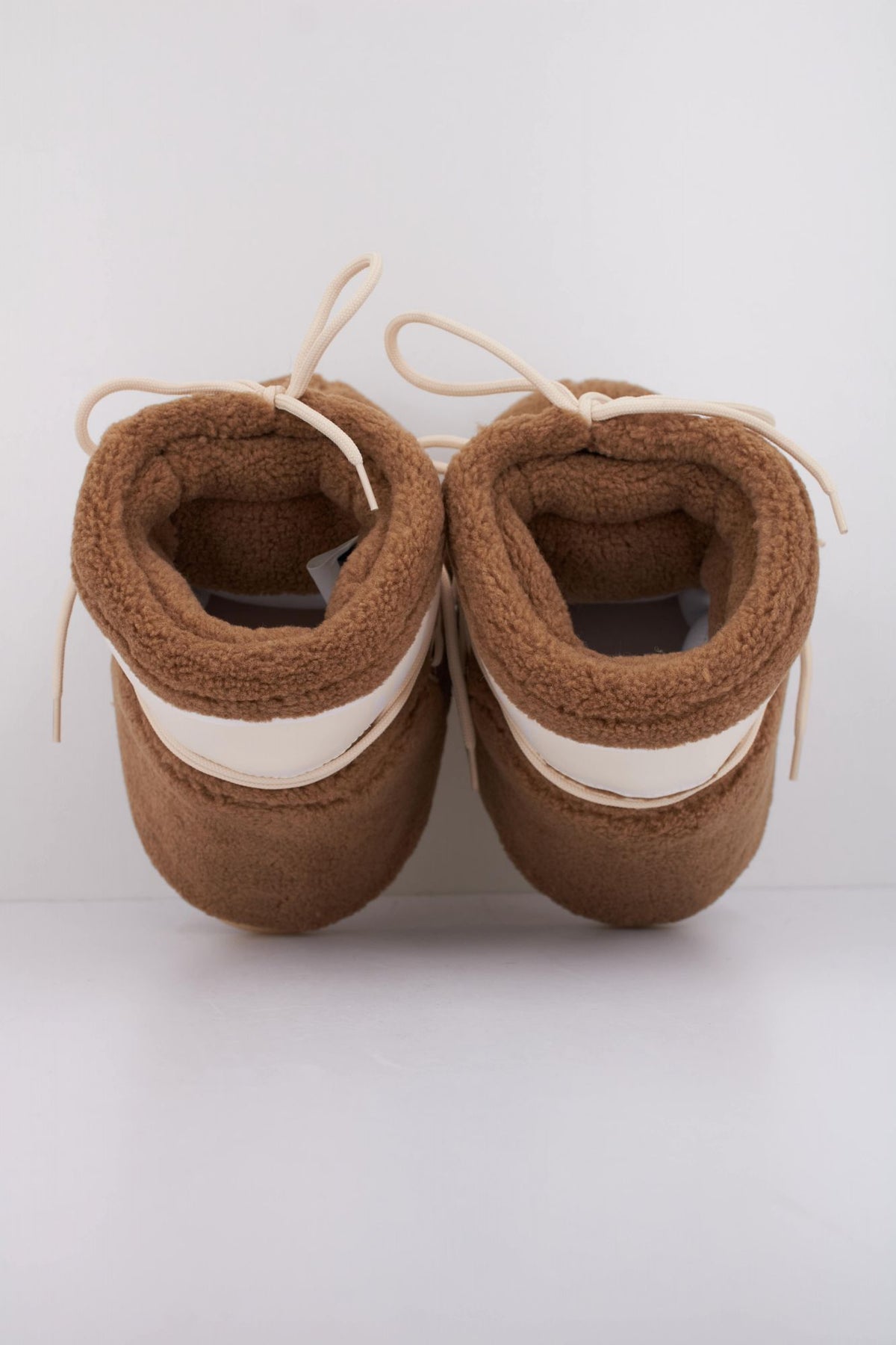 MOON BOOT ICON LOW FLEECE 14097000 047 en color MARRON (5)