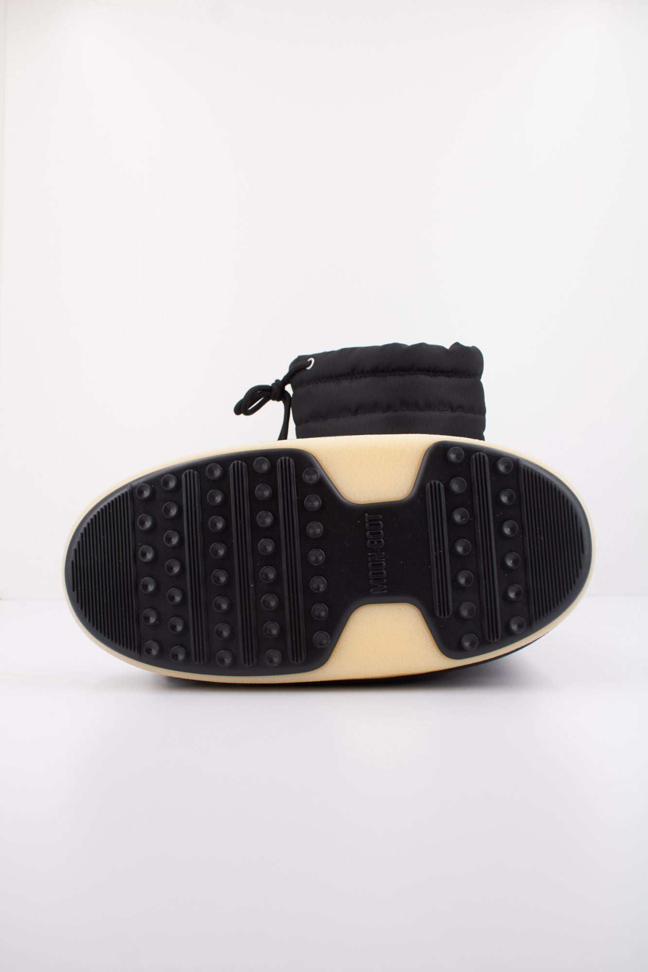 MOON BOOT MB EVX LIGHT NYLON en color NEGRO (5)