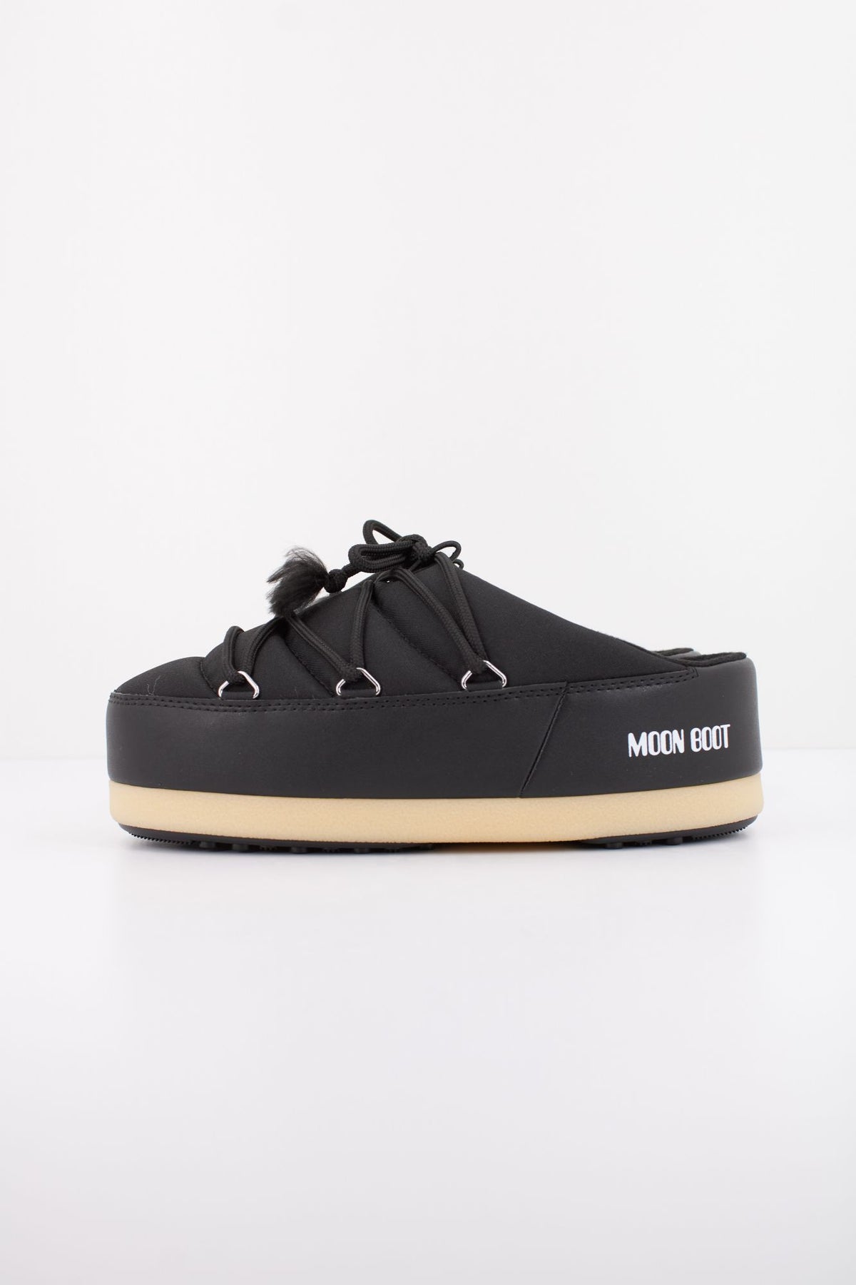 MOON BOOT EVX MULE NYLON 14700300 001 en color NEGRO (1)