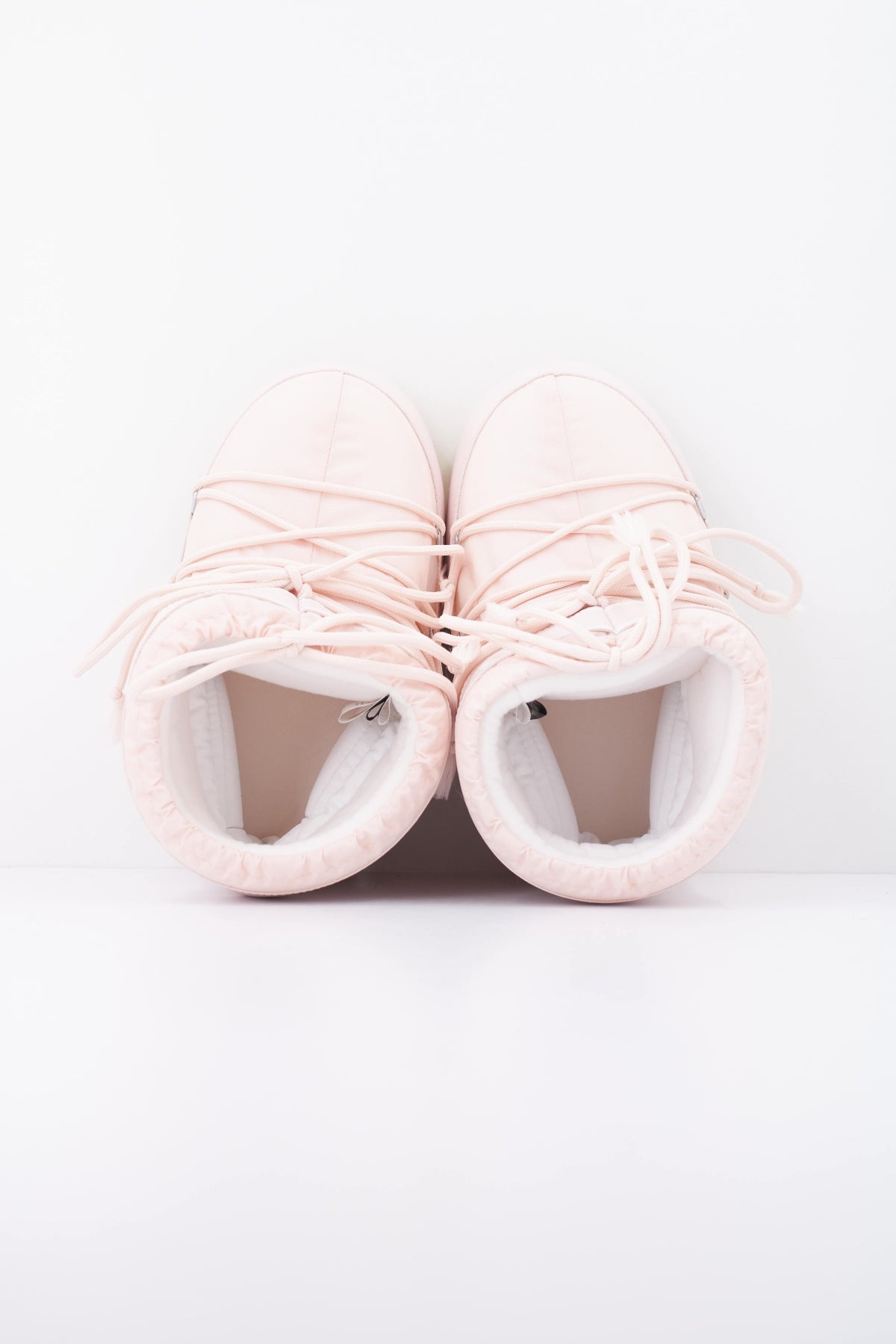 MOON BOOT ICON LOW NYLON 14093400 042 en color ROSA (3)