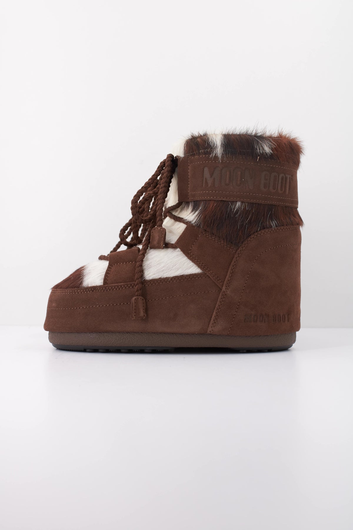 MOON BOOT ICON LOW ARCHIVE 1985 COW 14099300 04 en color MARRON (1)