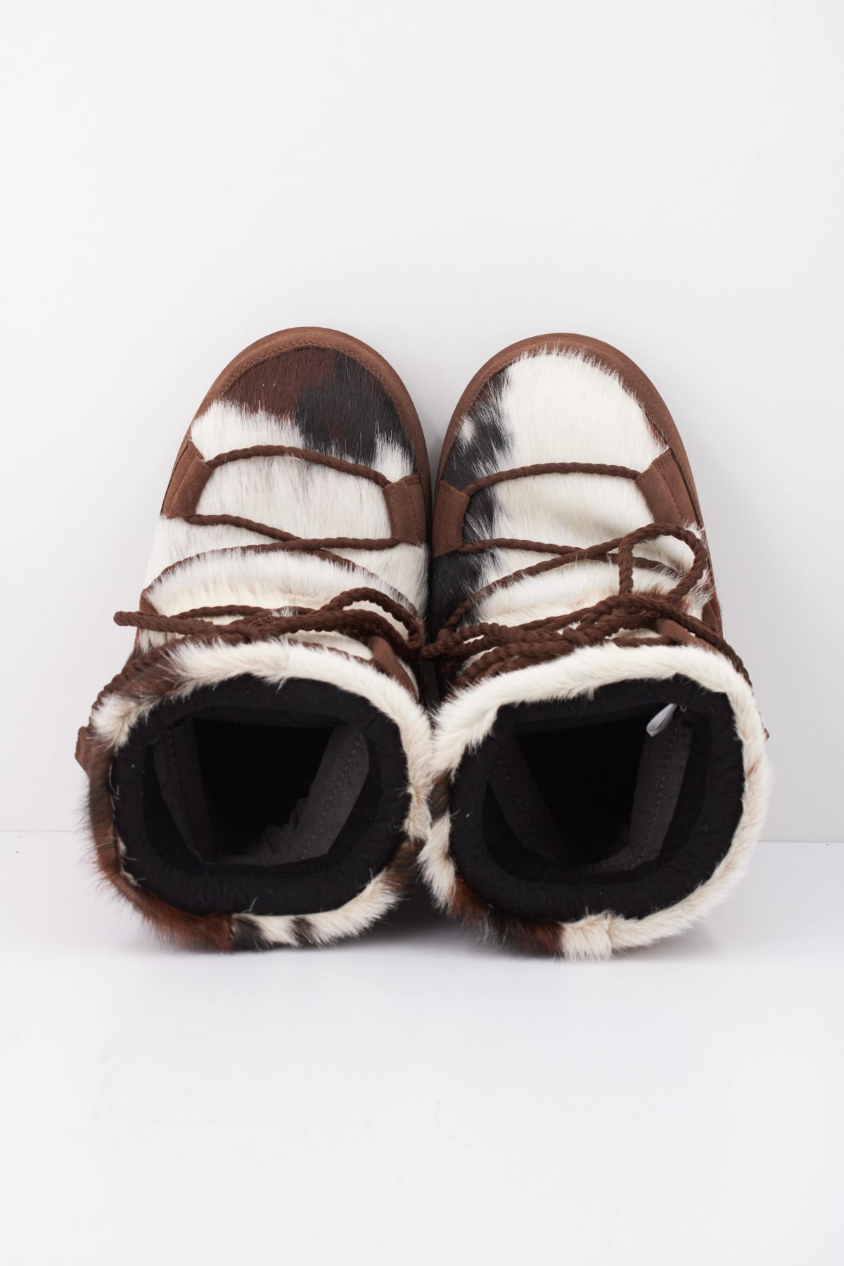 MOON BOOT ICON LOW ARCHIVE 1985 COW 14099300 04 en color MARRON (3)